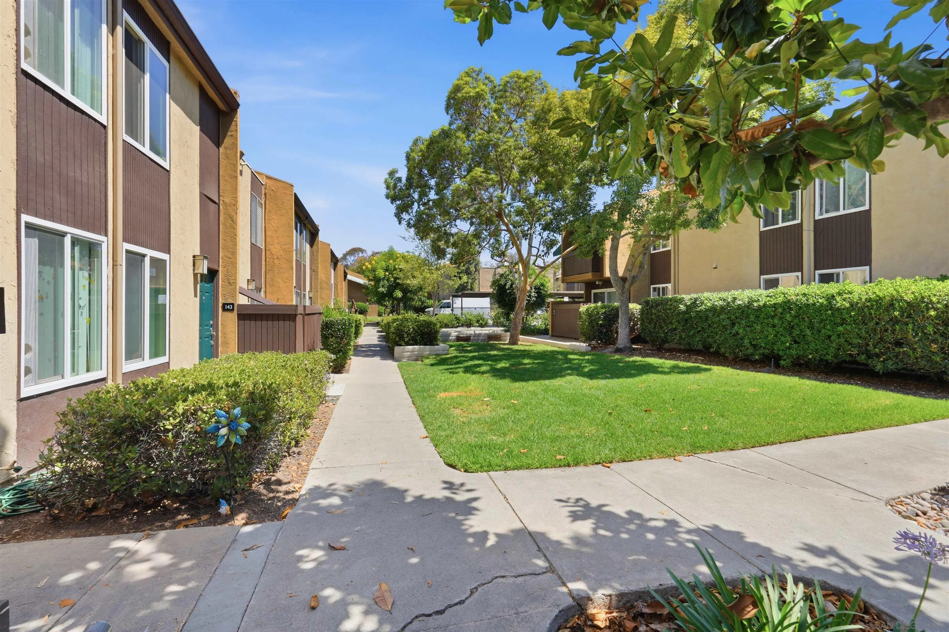 https://cdn.realtyfeed.com/cdn/127/260021027/9e2efb3d01ac5f32ee660f7be6c8a095.webp