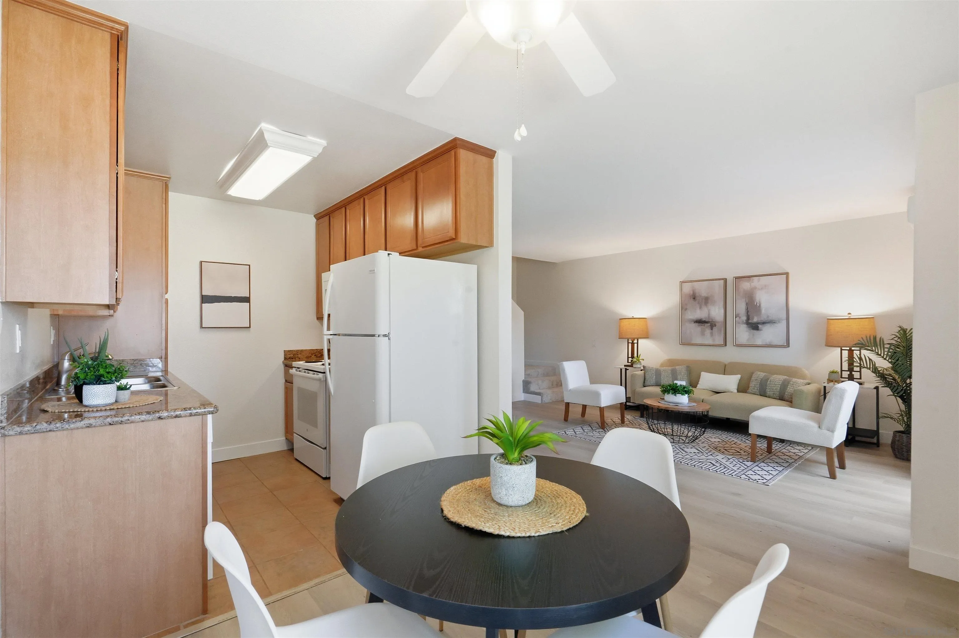 https://cdn.realtyfeed.com/cdn/127/260021027/d6aa7e9f69a95f25d180bfa5351e1c32.webp