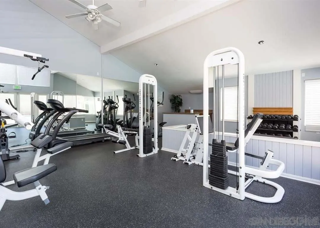 https://cdn.realtyfeed.com/cdn/127/260021027/fd994fda814f0c34488560a04d0f2110.webp