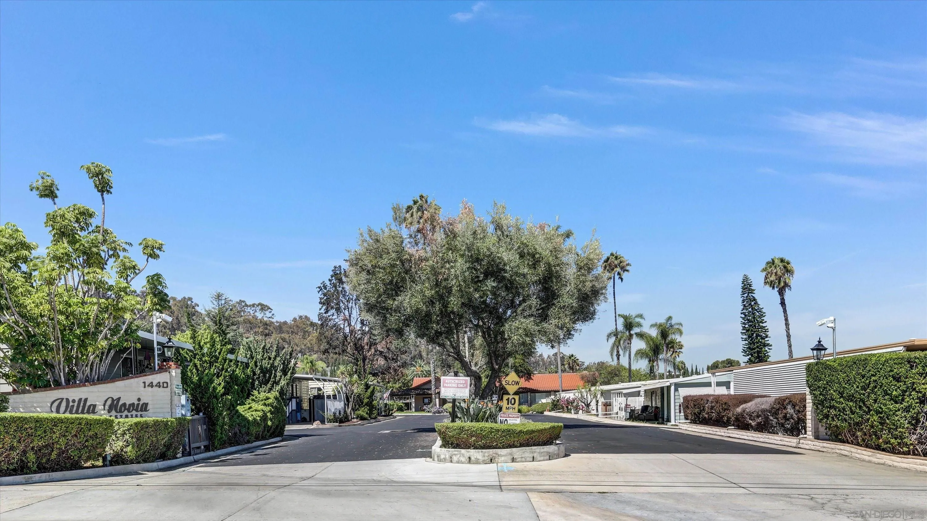 https://cdn.realtyfeed.com/cdn/127/260021028/23dadd2199c15a2b90864b2a5a7feb4d.webp