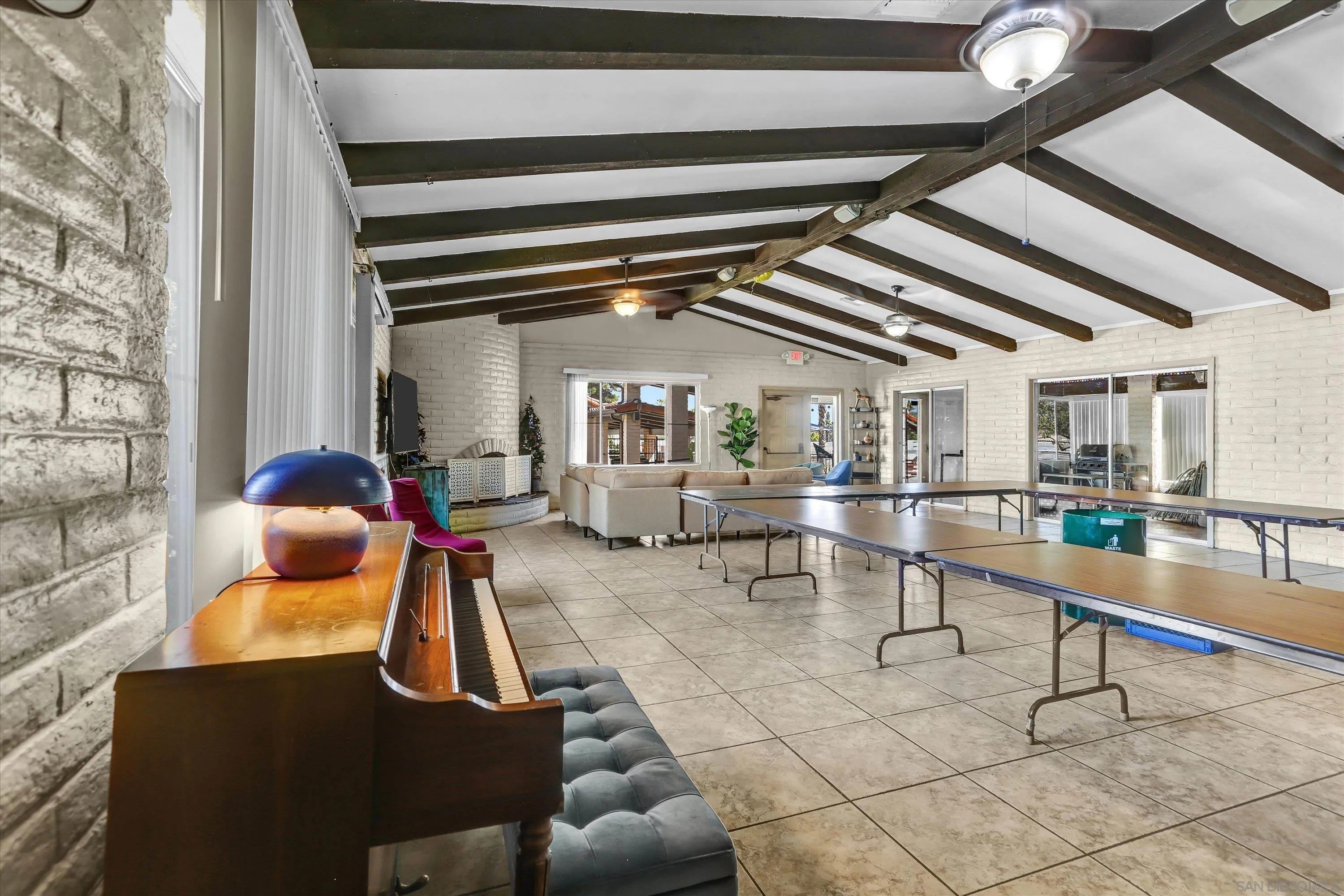 https://cdn.realtyfeed.com/cdn/127/260021028/7dace5fdaab2fadf794e4a276c5a132a.webp