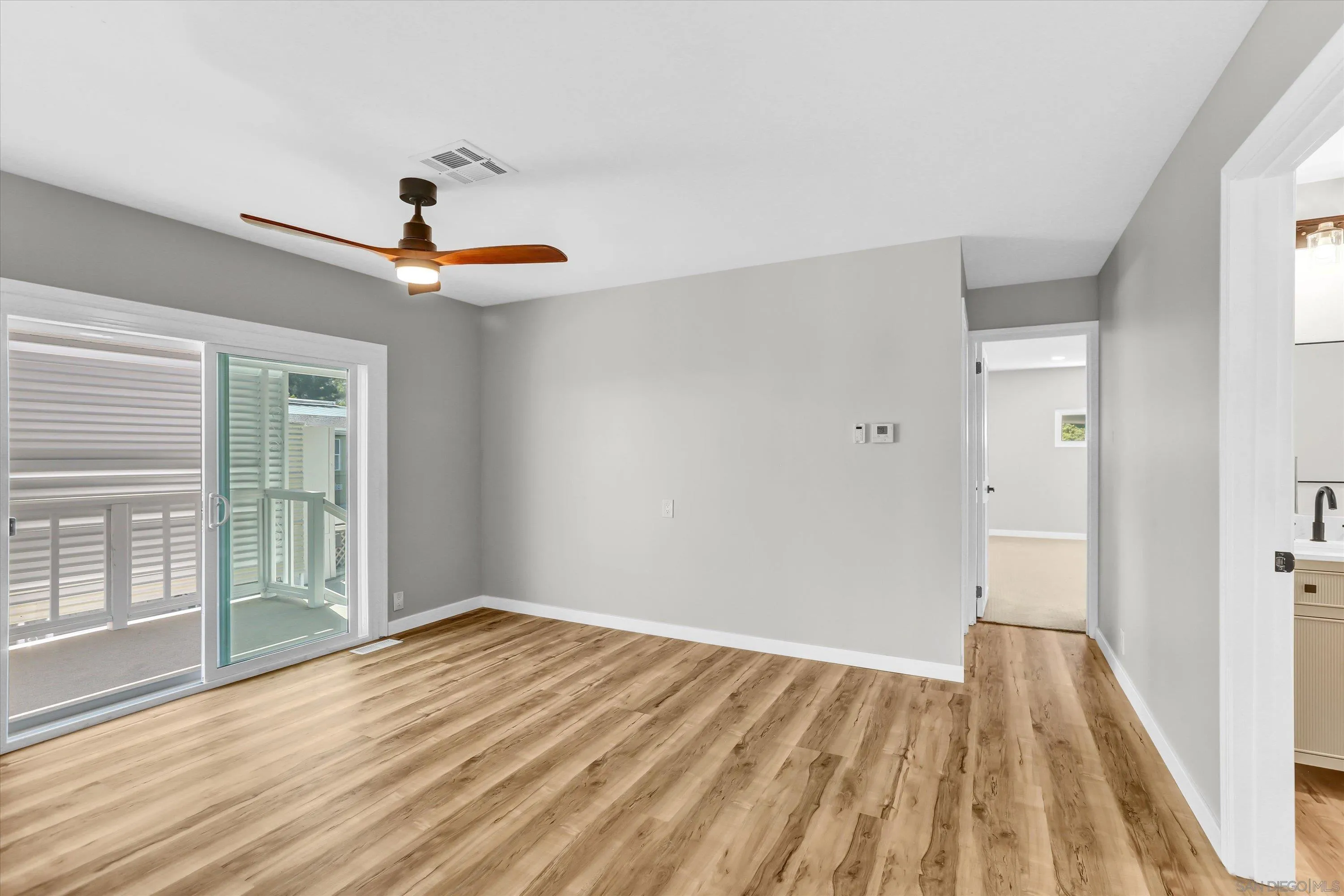 https://cdn.realtyfeed.com/cdn/127/260021028/854ef2efbc2dc70e43ba6c056e5fb840.webp