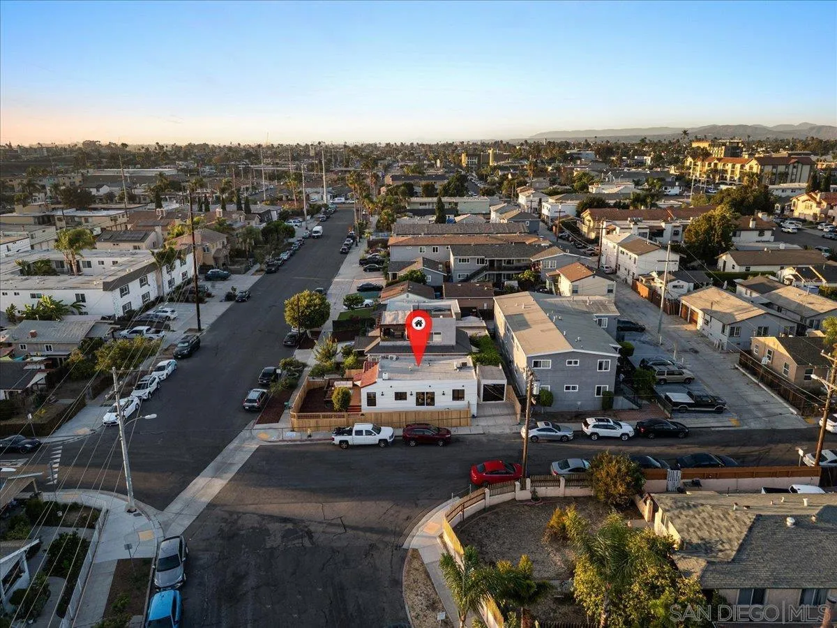 https://cdn.realtyfeed.com/cdn/127/260021029/491728635d50c12c10b8f2862adc554d.webp