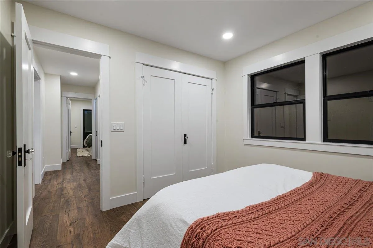 https://cdn.realtyfeed.com/cdn/127/260021029/cb1e519621d0bf82bd6f65085efcf60e.webp