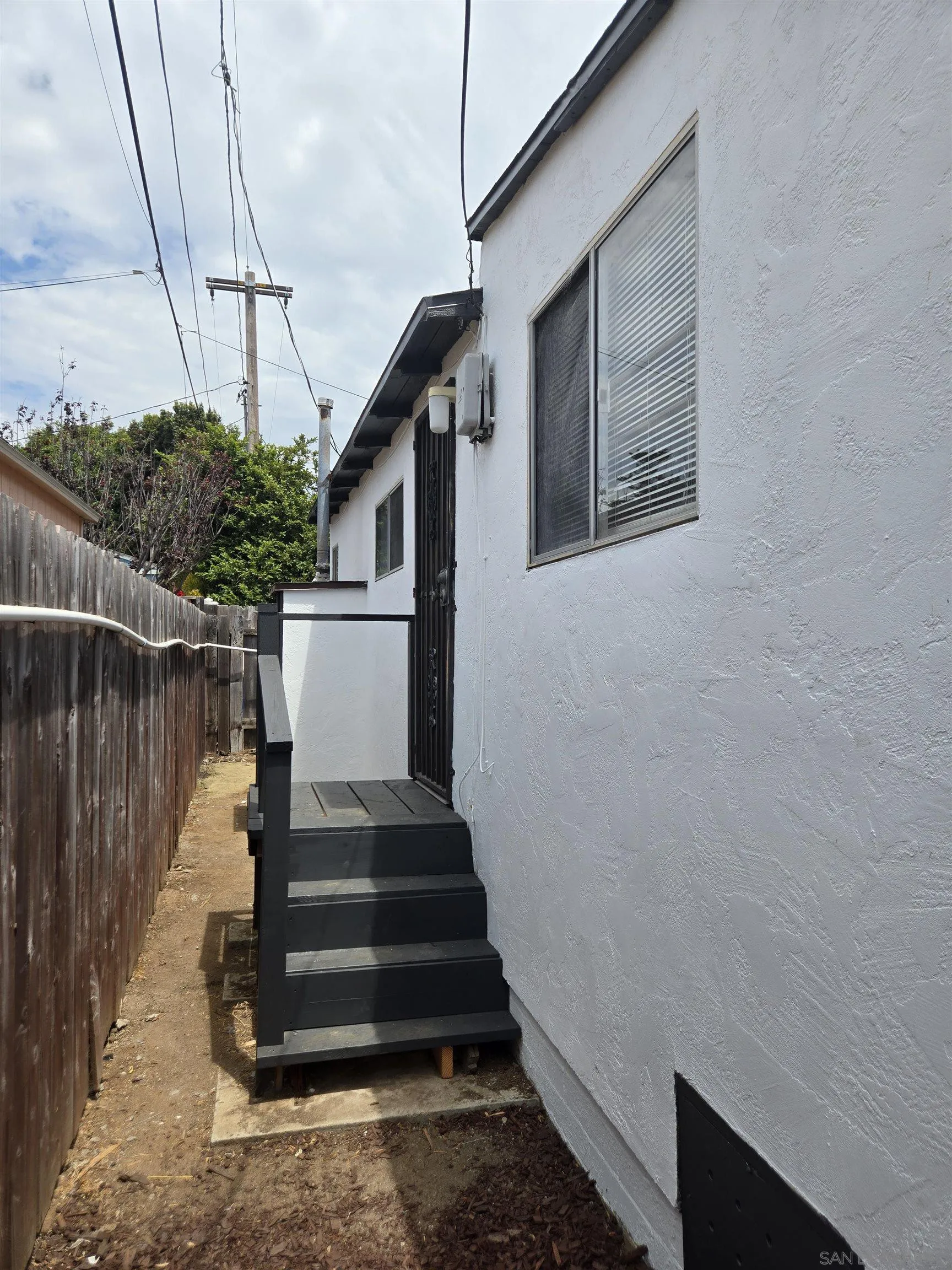 https://cdn.realtyfeed.com/cdn/127/260021031/028aeb8067726d7b038cfef95de05b31.webp