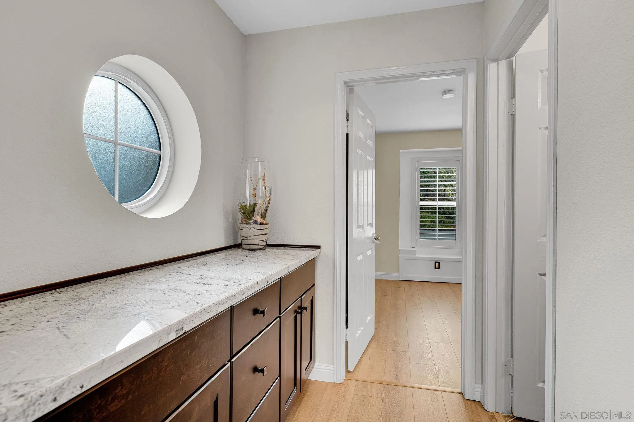 https://cdn.realtyfeed.com/cdn/127/260021032/011c687a1ce5ef37e5fe7446a6fdedf3.webp