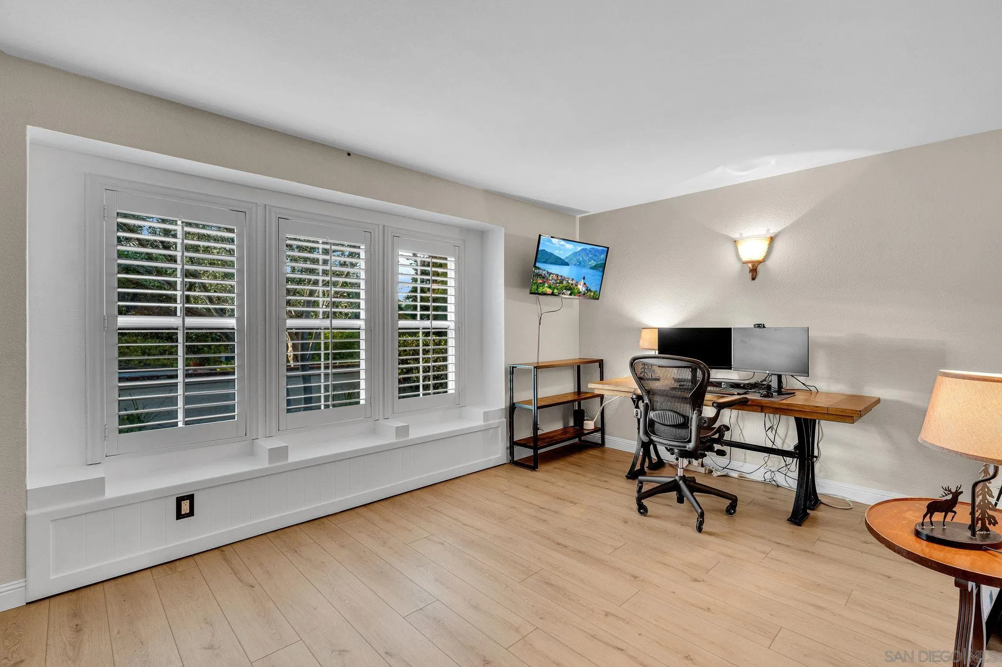 https://cdn.realtyfeed.com/cdn/127/260021032/c5c30888a3506cc0535f2d7a3de6ea29.webp