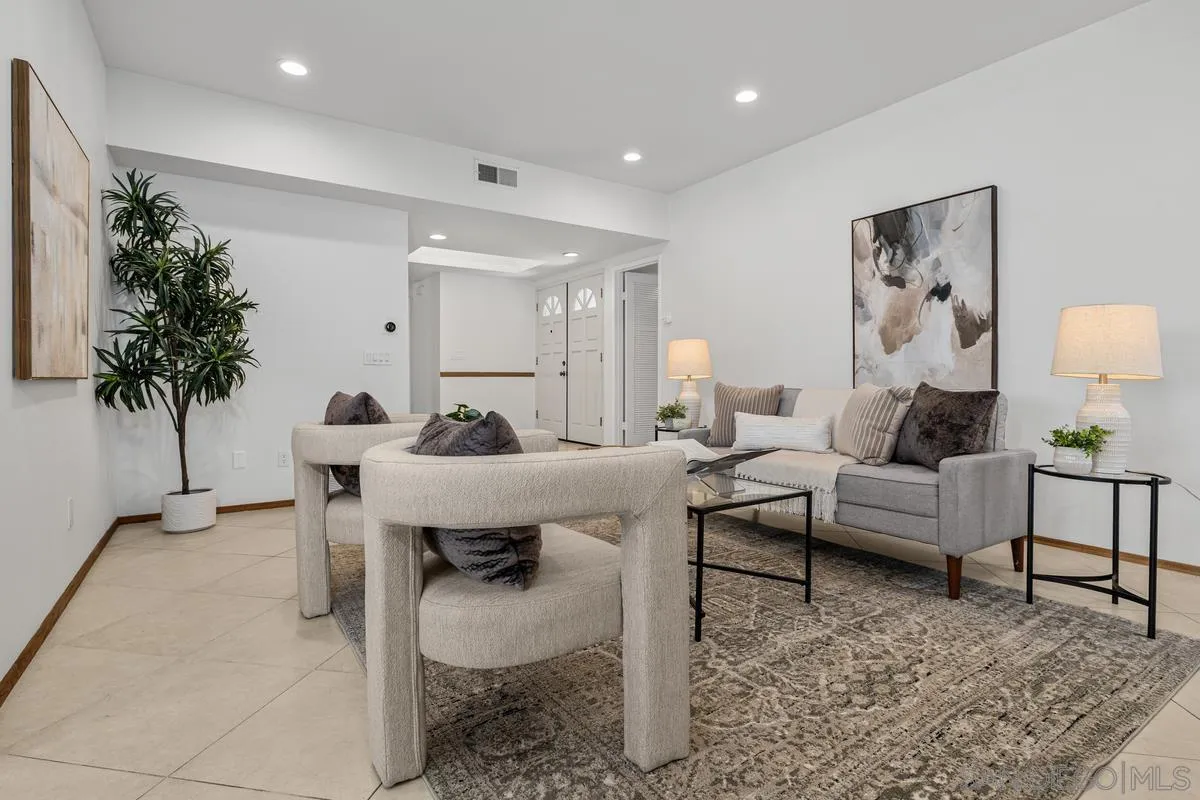 https://cdn.realtyfeed.com/cdn/127/260021039/55801572f7d3ffdc2987f390961dc9e3.webp