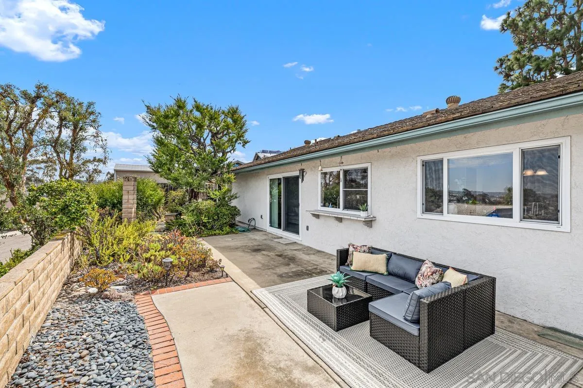 https://cdn.realtyfeed.com/cdn/127/260021039/7750fd996b9a7c37771f76bd049dc6ea.webp