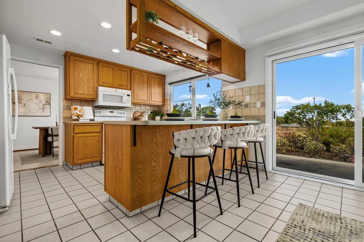 https://cdn.realtyfeed.com/cdn/127/260021039/c7f381e4b6159f414ee3fbd6b6b5f28e.webp