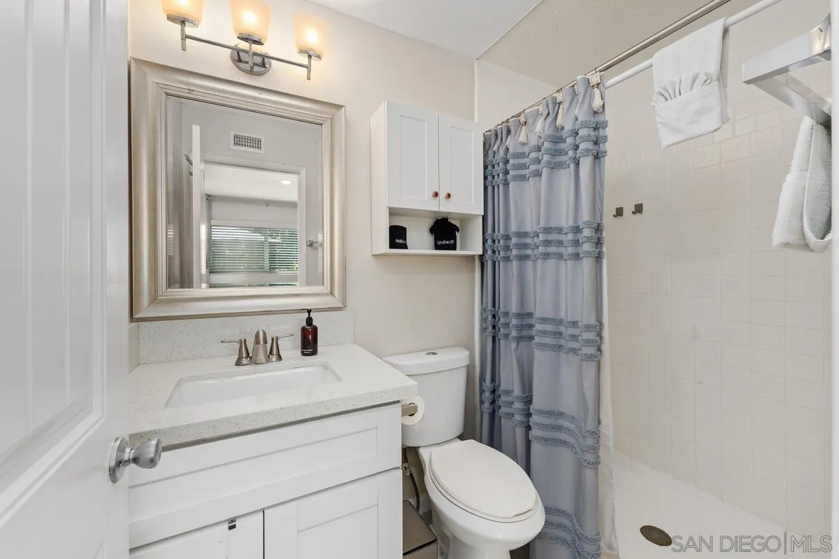 https://cdn.realtyfeed.com/cdn/127/260021041/0d70dcfdac0d9ea8b7af5457b42b7b03.webp