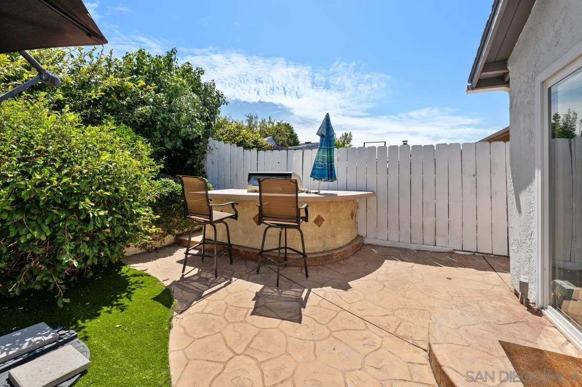 https://cdn.realtyfeed.com/cdn/127/260021041/1888fefc690da218d3bdafedc9280ae4.webp