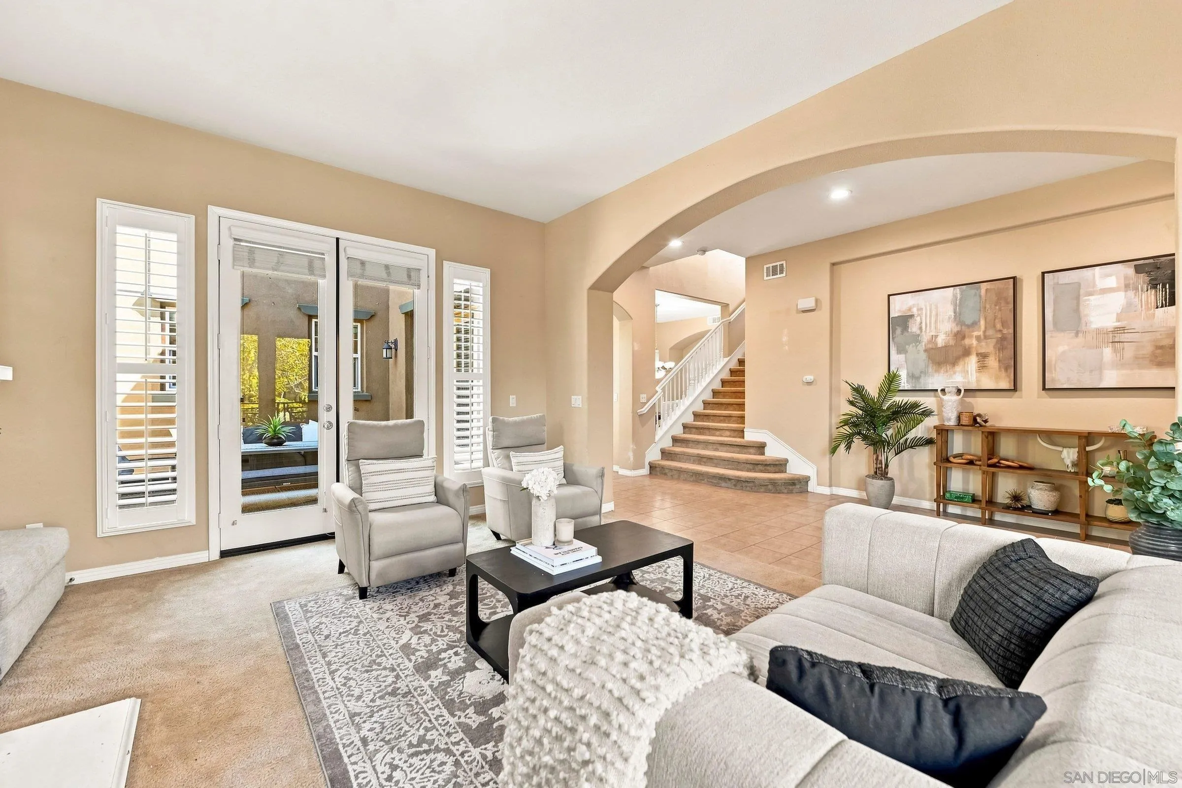 https://cdn.realtyfeed.com/cdn/127/260021045/481c12b8a3703602d888deceaa0e8739.webp