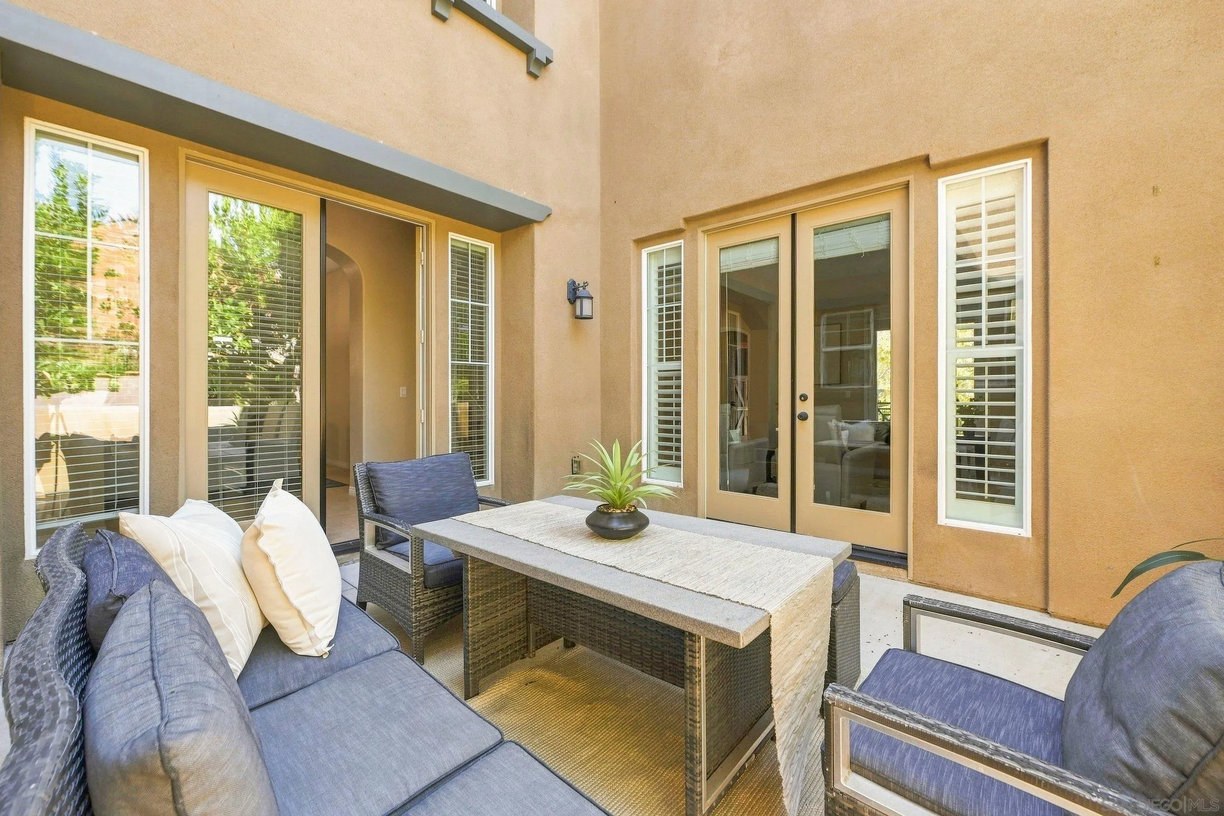 https://cdn.realtyfeed.com/cdn/127/260021045/6cf4d651d6a86038bfc3e58d7b14e603.webp