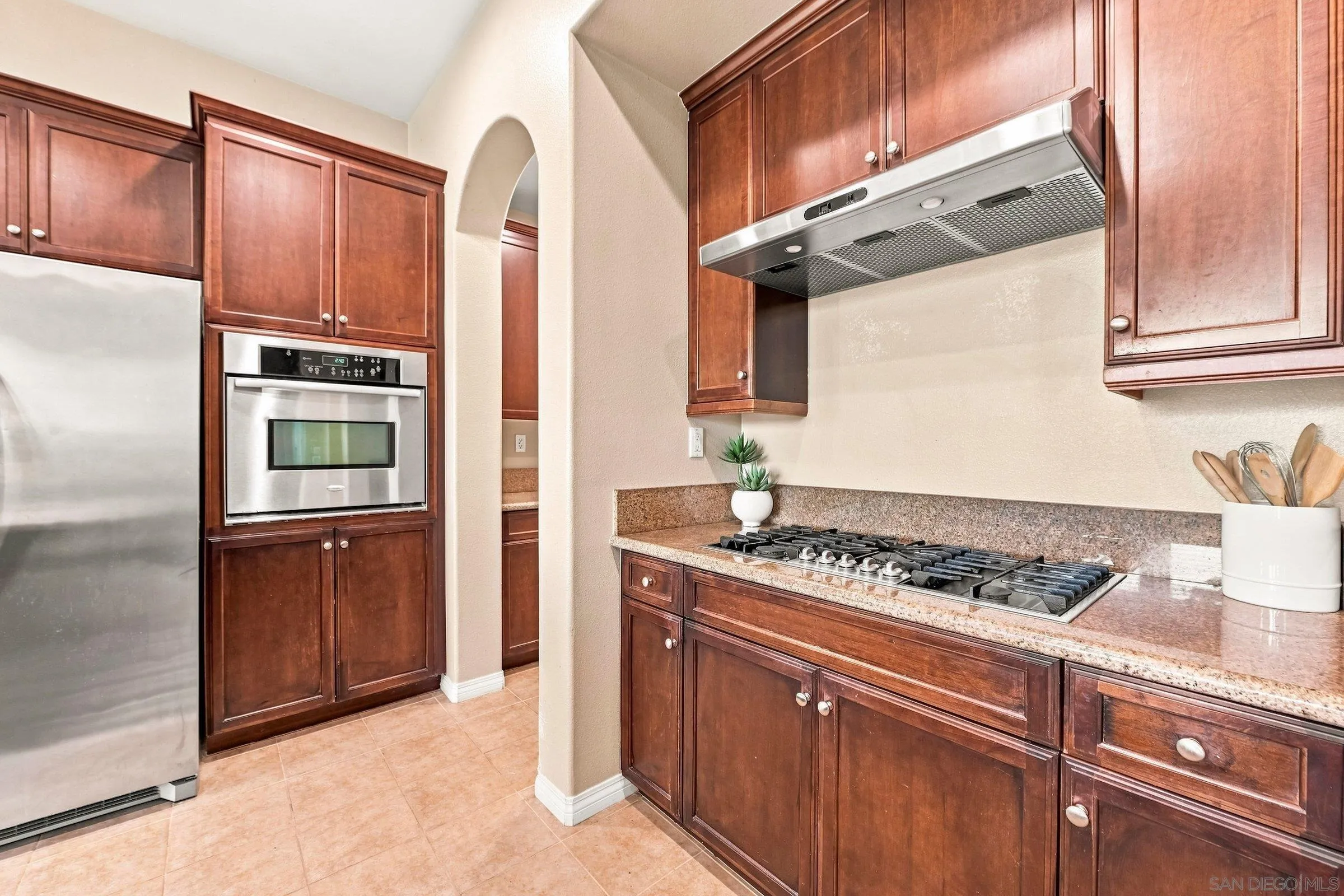 https://cdn.realtyfeed.com/cdn/127/260021045/cc0105563da56b3dca0a87941ffc49ea.webp