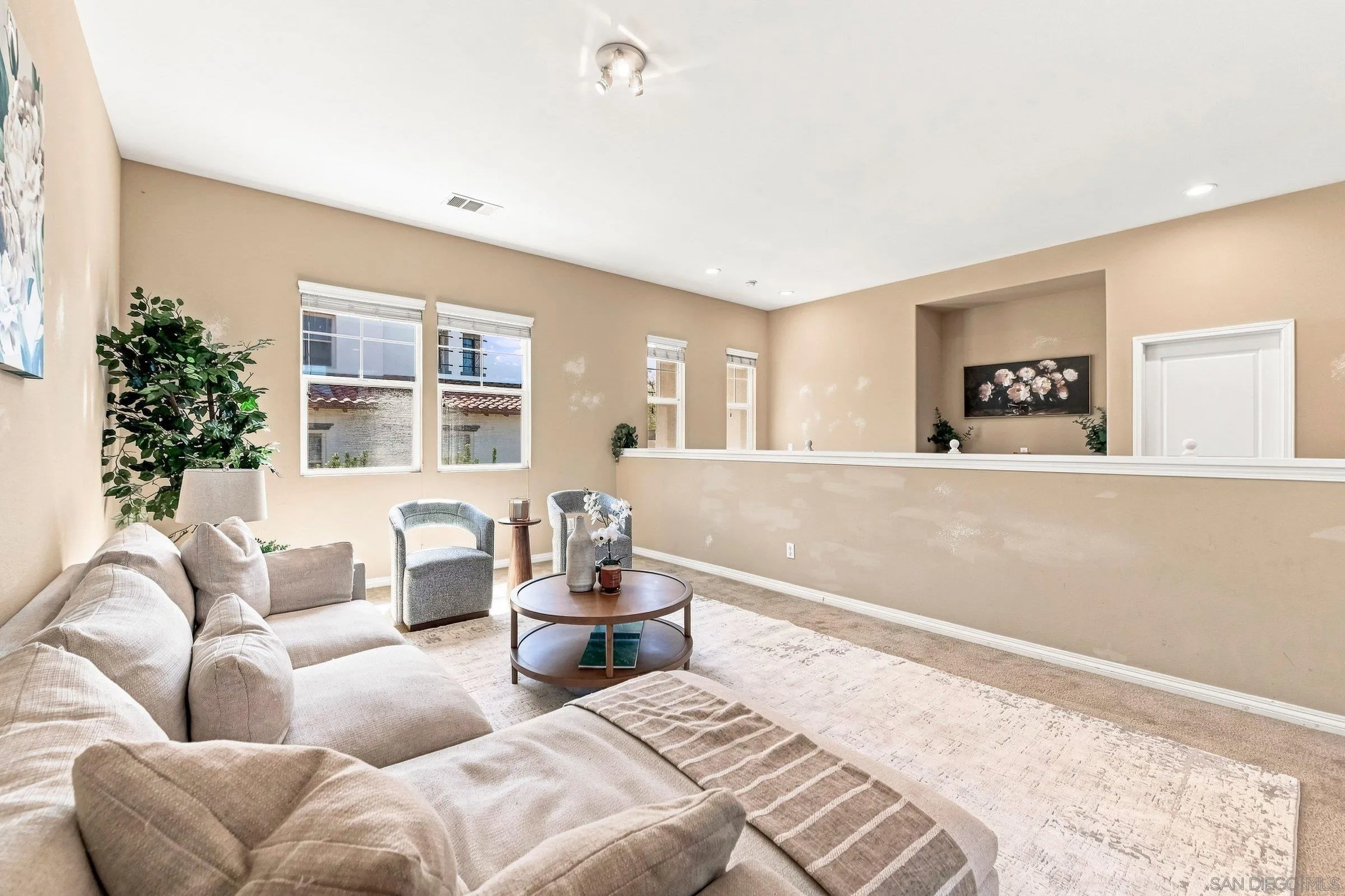 https://cdn.realtyfeed.com/cdn/127/260021045/d491f3553703bdb12cf9102ec4f1dd20.webp