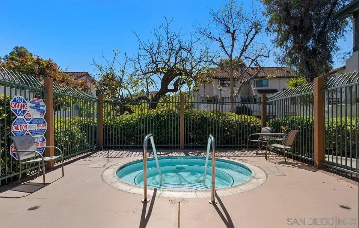 https://cdn.realtyfeed.com/cdn/127/260021047/0f8da4fd88e3311cce2e6c2fbad5f7b5.webp