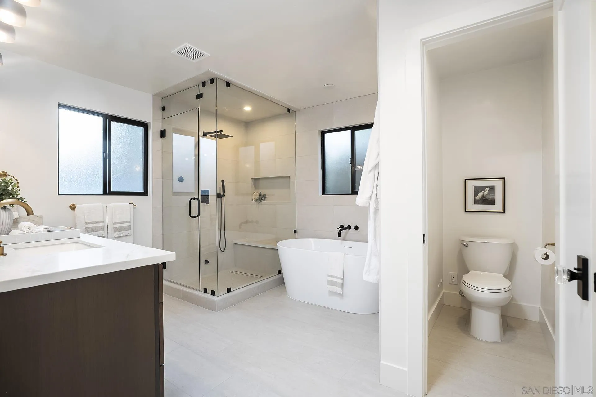 https://cdn.realtyfeed.com/cdn/127/260021048/0f982c345ebc55701b0b6461239ff581.webp