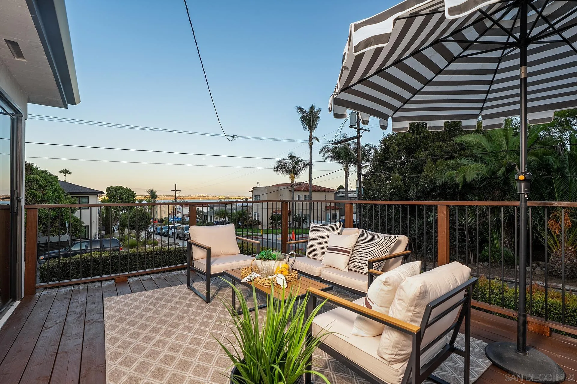 https://cdn.realtyfeed.com/cdn/127/260021048/b08e98a74e310ddf029acef8c3041d49.webp