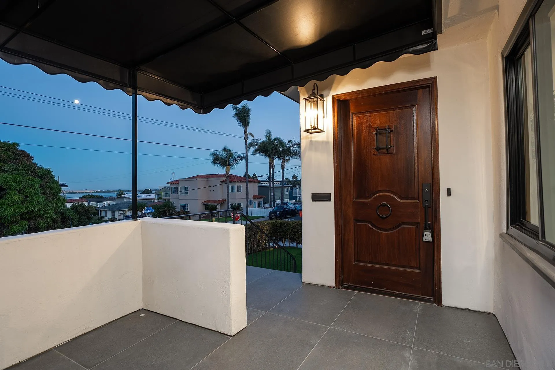 https://cdn.realtyfeed.com/cdn/127/260021048/bfe8d400465173156b0cdd68d224db23.webp