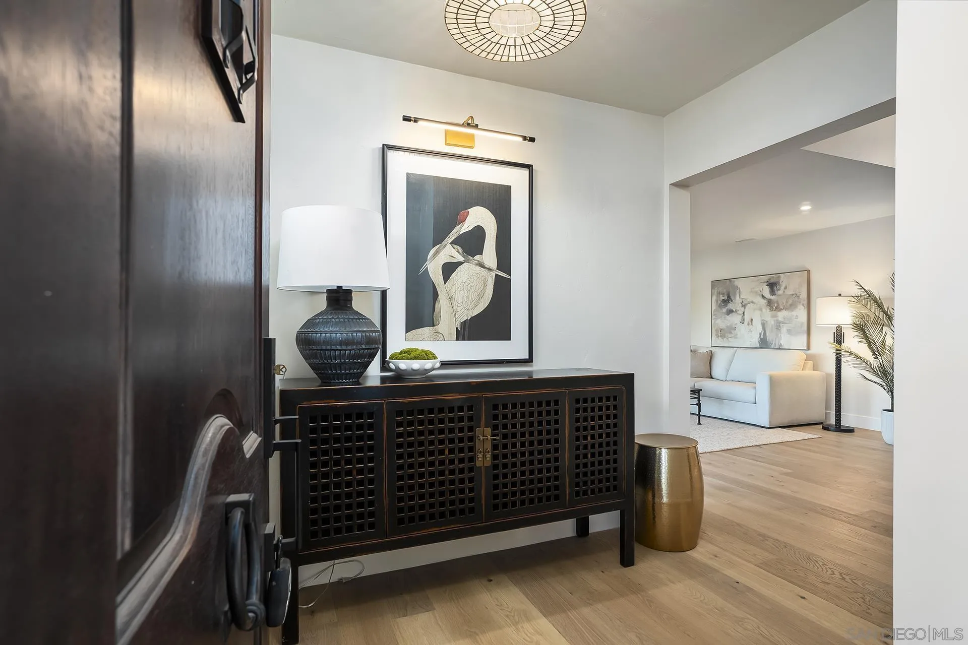 https://cdn.realtyfeed.com/cdn/127/260021048/d4a7f9547cc07d7c31fa3f1220d1a5ed.webp