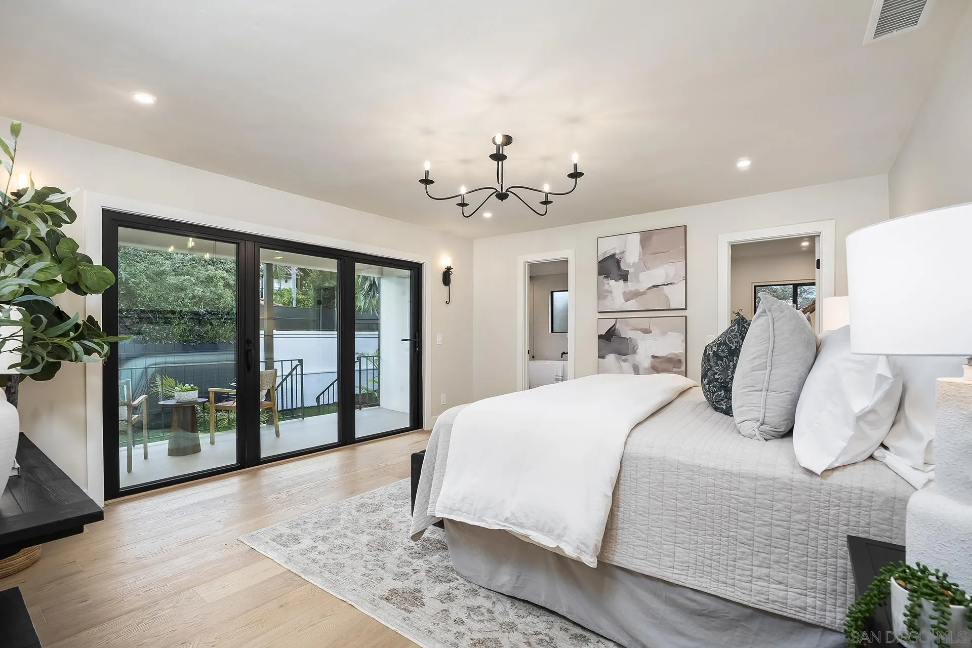https://cdn.realtyfeed.com/cdn/127/260021048/e38fd7519d0a7fc7c0c17b7e2a436c63.webp