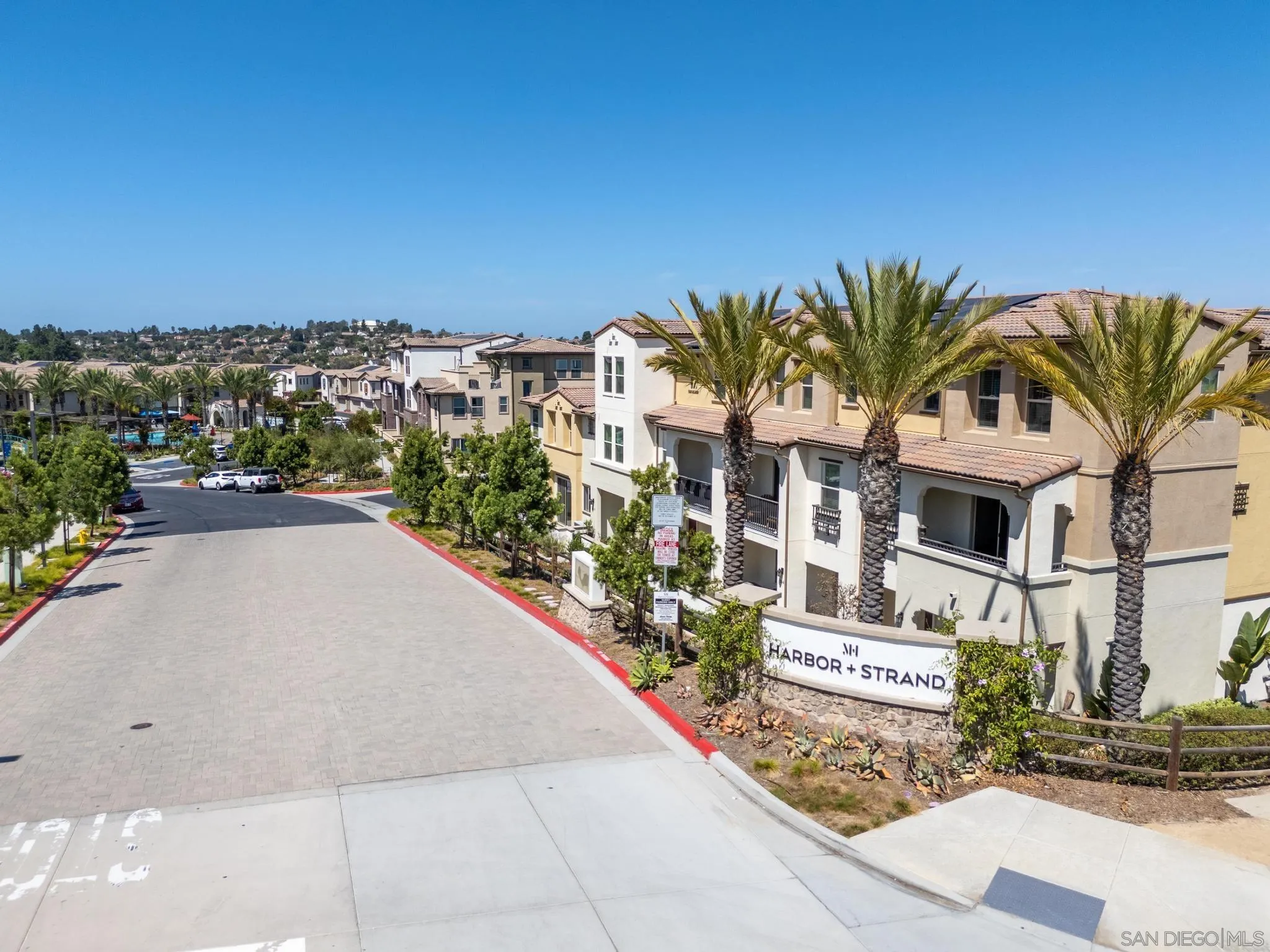 https://cdn.realtyfeed.com/cdn/127/260021049/b457913c86998758b82270b2081bfe4f.webp