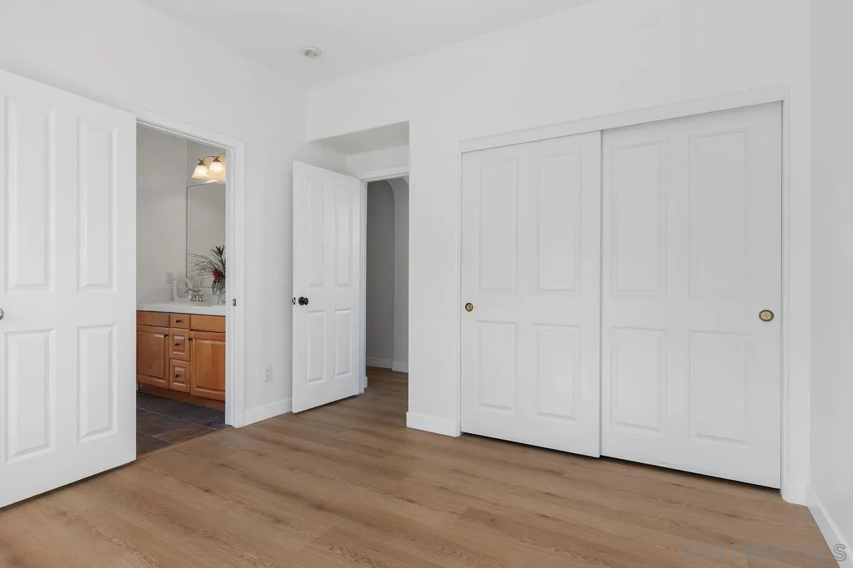https://cdn.realtyfeed.com/cdn/127/260021054/824418e93078a43b5e8eaaa192853550.webp