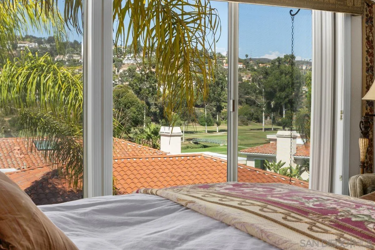 https://cdn.realtyfeed.com/cdn/127/260021055/40aca443cb1a539dd9ca6052316d62fe.webp