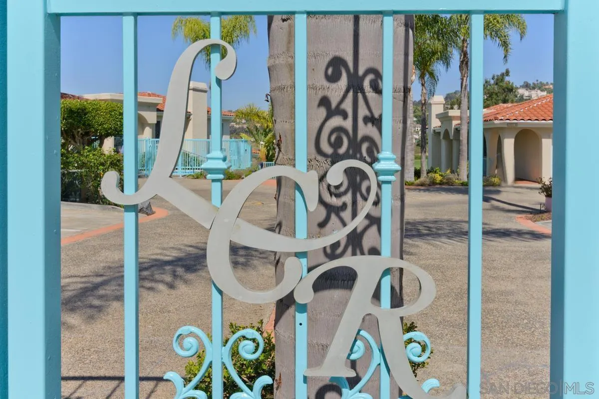 https://cdn.realtyfeed.com/cdn/127/260021055/685ff6288727e970b54ebc21bdcd4eeb.webp