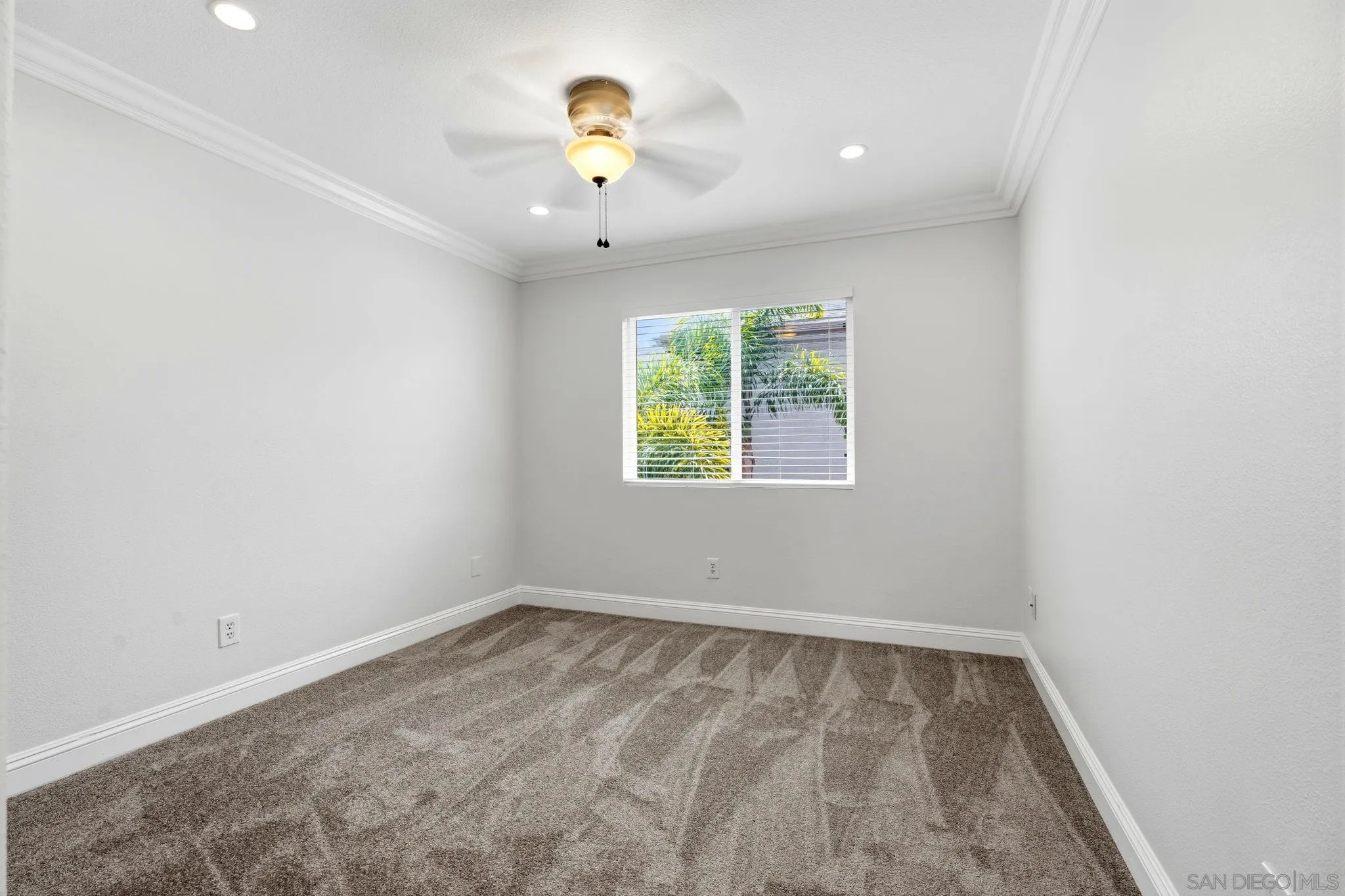 https://cdn.realtyfeed.com/cdn/127/260021056/3d485a603d79659a7f32209d1c67dc47.webp