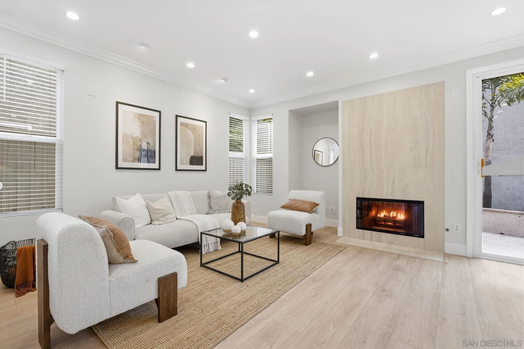 https://cdn.realtyfeed.com/cdn/127/260021056/5c4e834c0f2cb6b7287235f5896e9bfd.webp