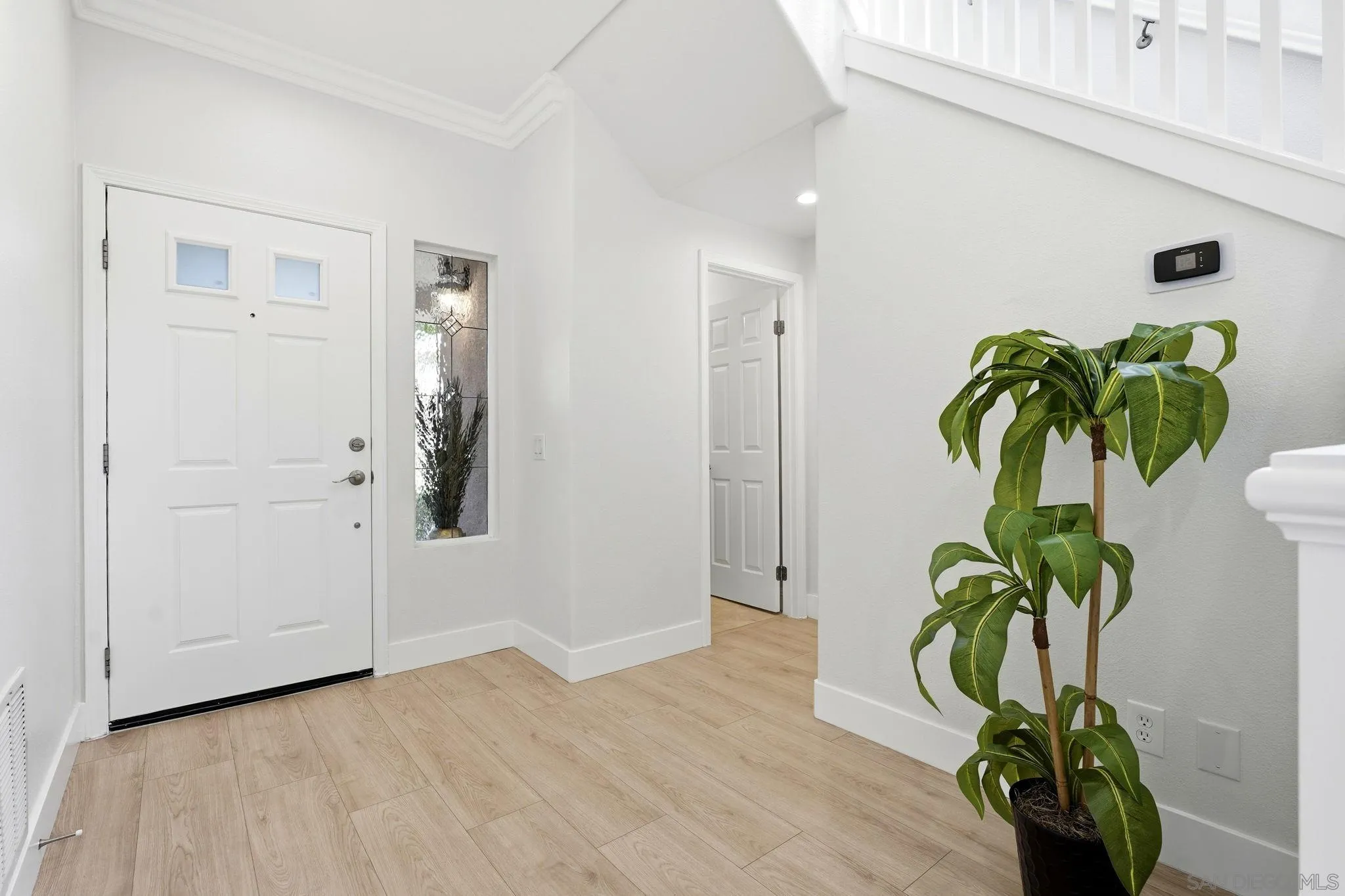 https://cdn.realtyfeed.com/cdn/127/260021056/6949b59b3a042dc4167b92fbc2ec0707.webp