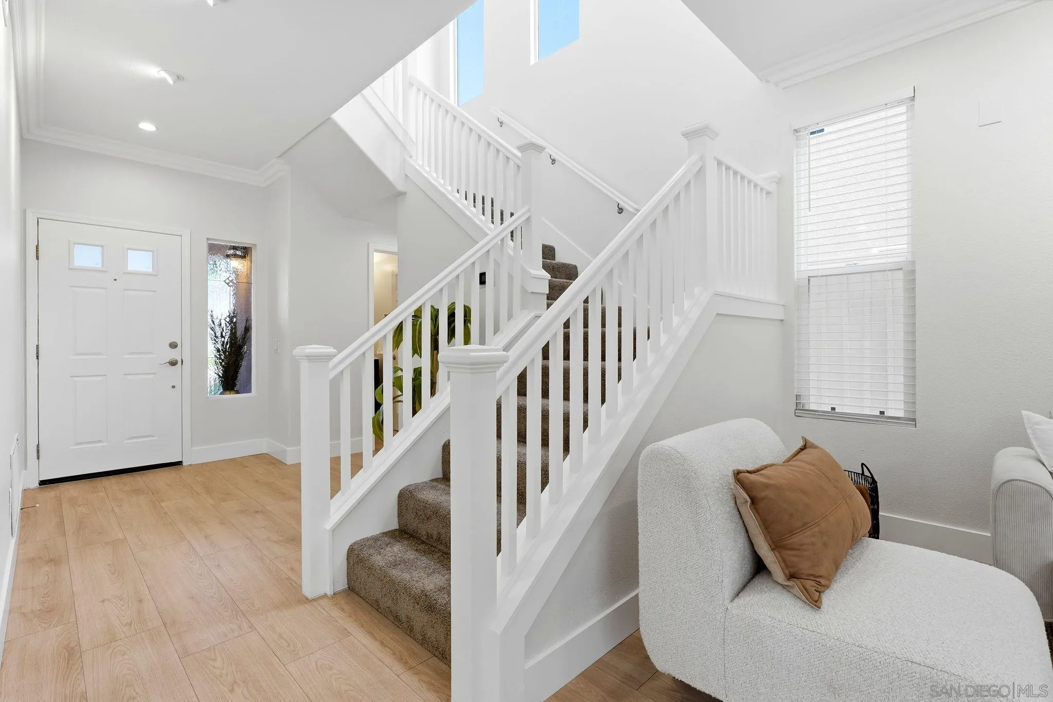 https://cdn.realtyfeed.com/cdn/127/260021056/c070432370708a06b4963b8b0aee4228.webp