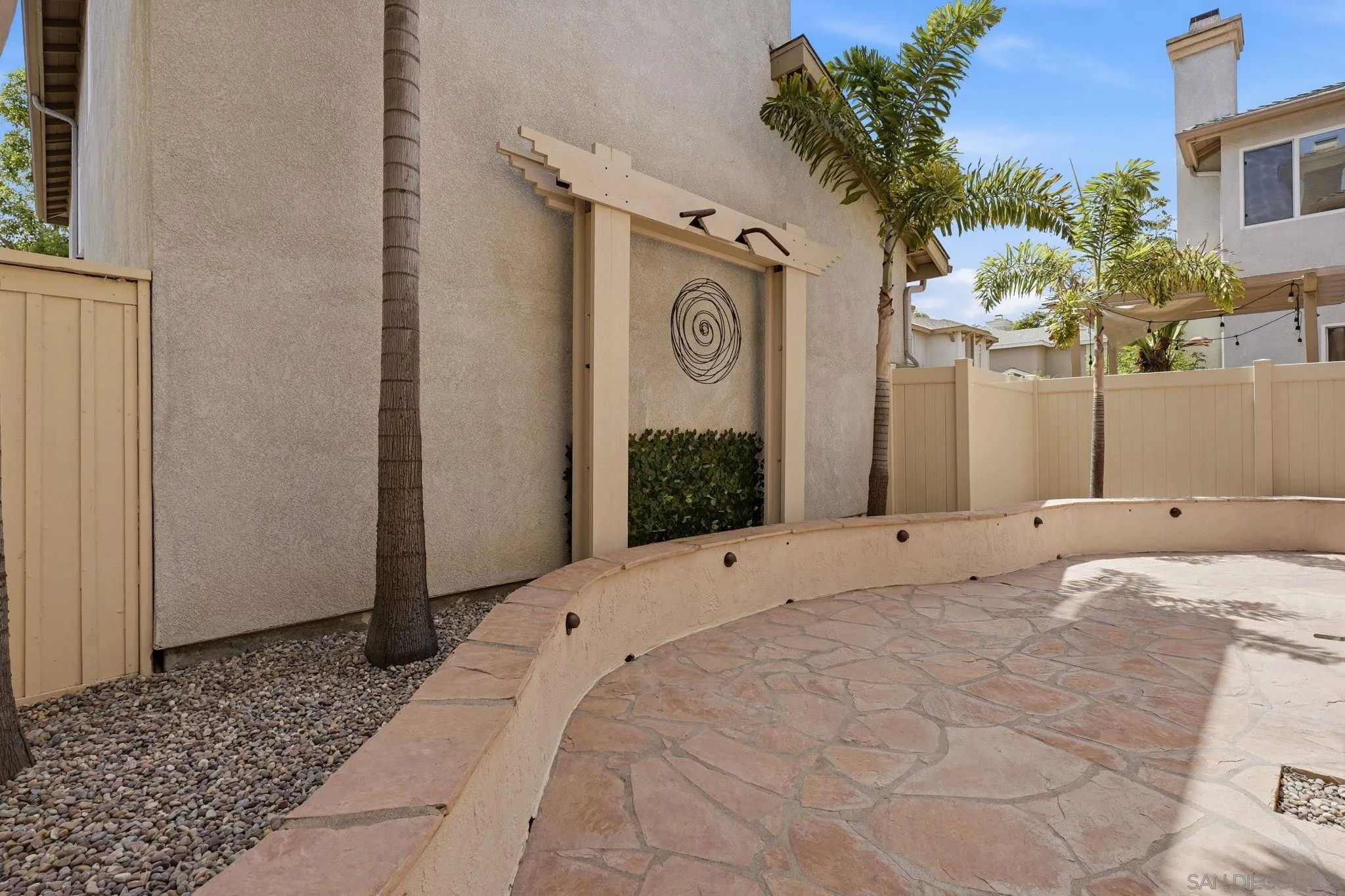 https://cdn.realtyfeed.com/cdn/127/260021056/c440a11517b1587b92990ff72ea5cea8.webp