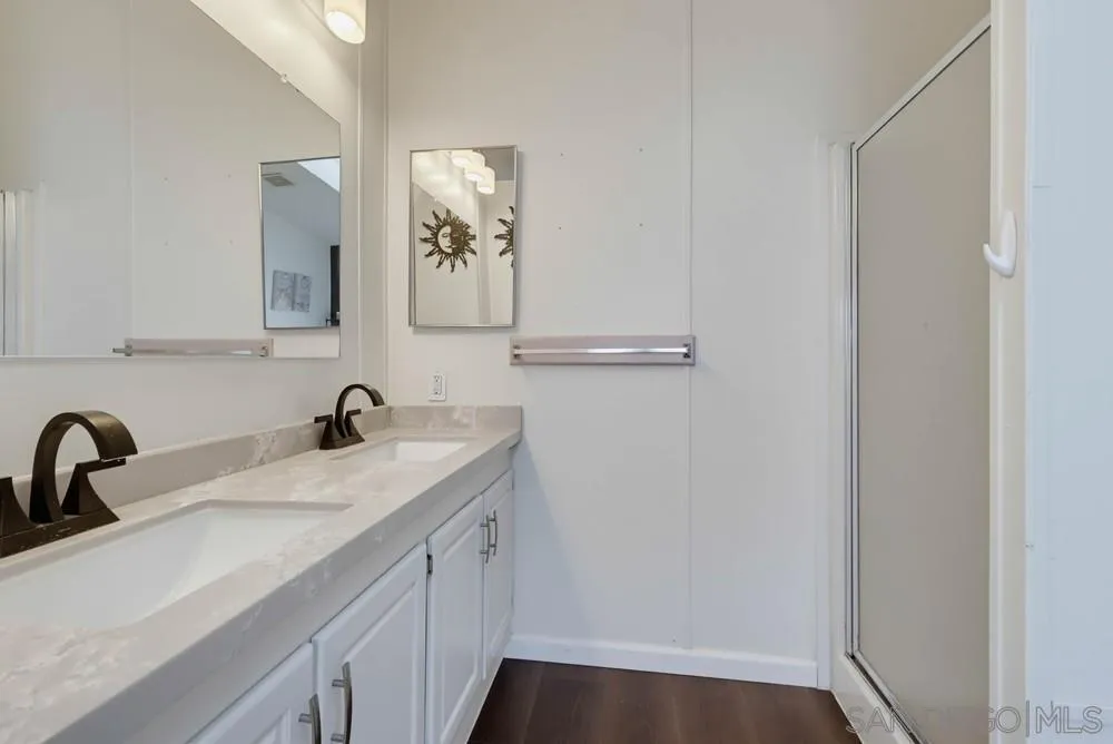 https://cdn.realtyfeed.com/cdn/127/260021058/607abbe3d3e312c94ae4222136f38df2.webp