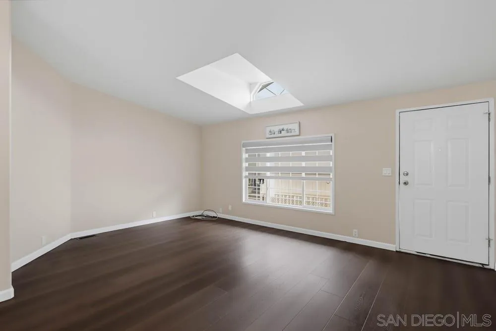 https://cdn.realtyfeed.com/cdn/127/260021058/61d4e92ddc1d6f5661dab97a62b24d09.webp