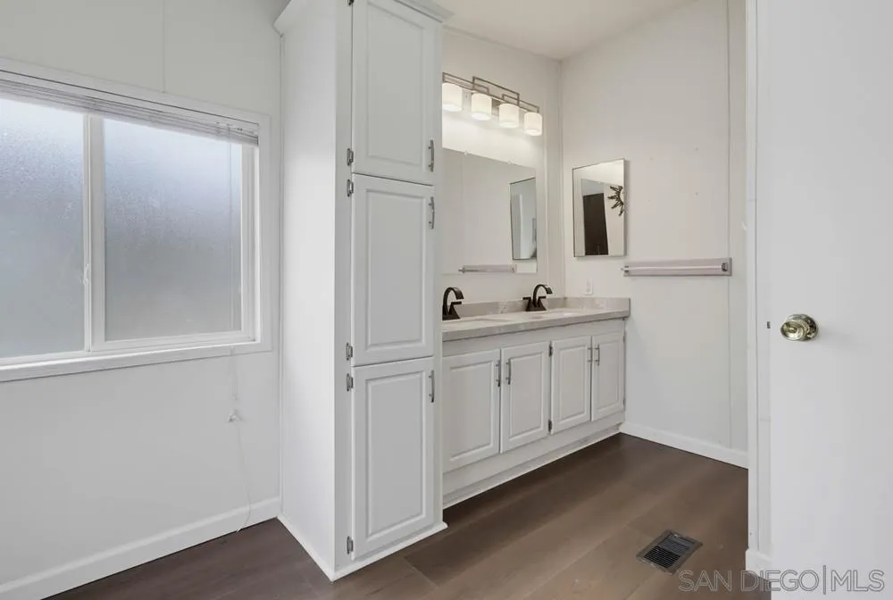 https://cdn.realtyfeed.com/cdn/127/260021058/b7dbec0e31b901c074fa05f35421173f.webp