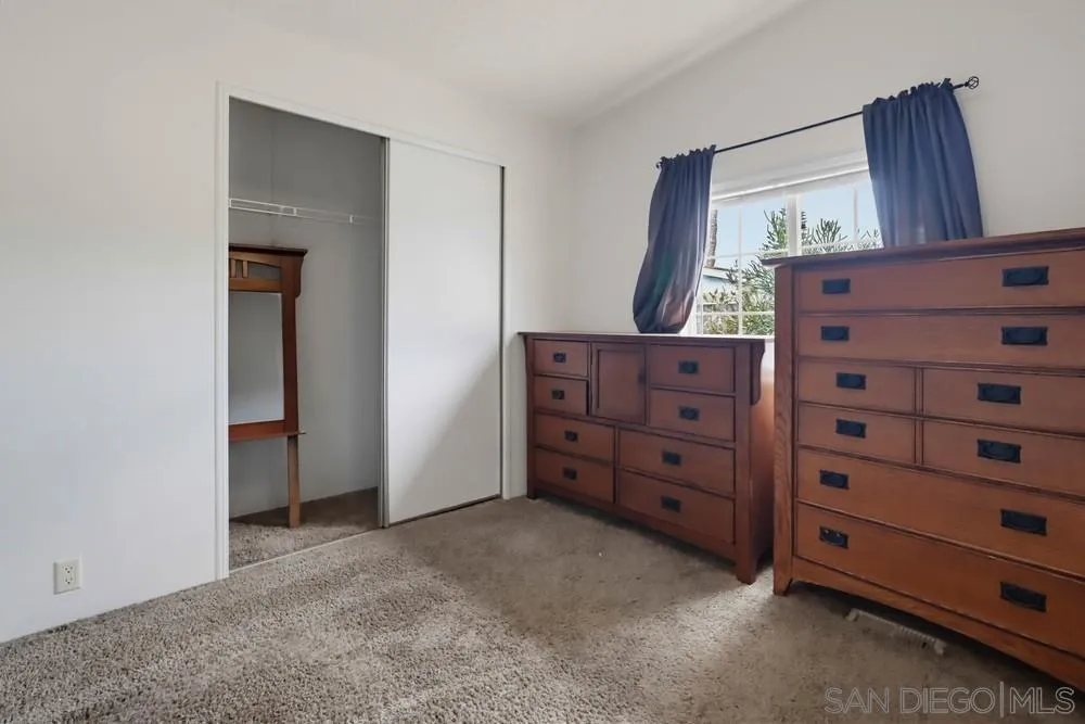 https://cdn.realtyfeed.com/cdn/127/260021058/eb5e3b94440e76f8c77fd0b45531f354.webp