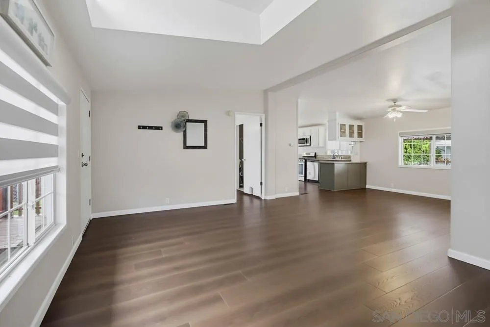 https://cdn.realtyfeed.com/cdn/127/260021058/f73d2338d0047288f1a7ab9038063480.webp