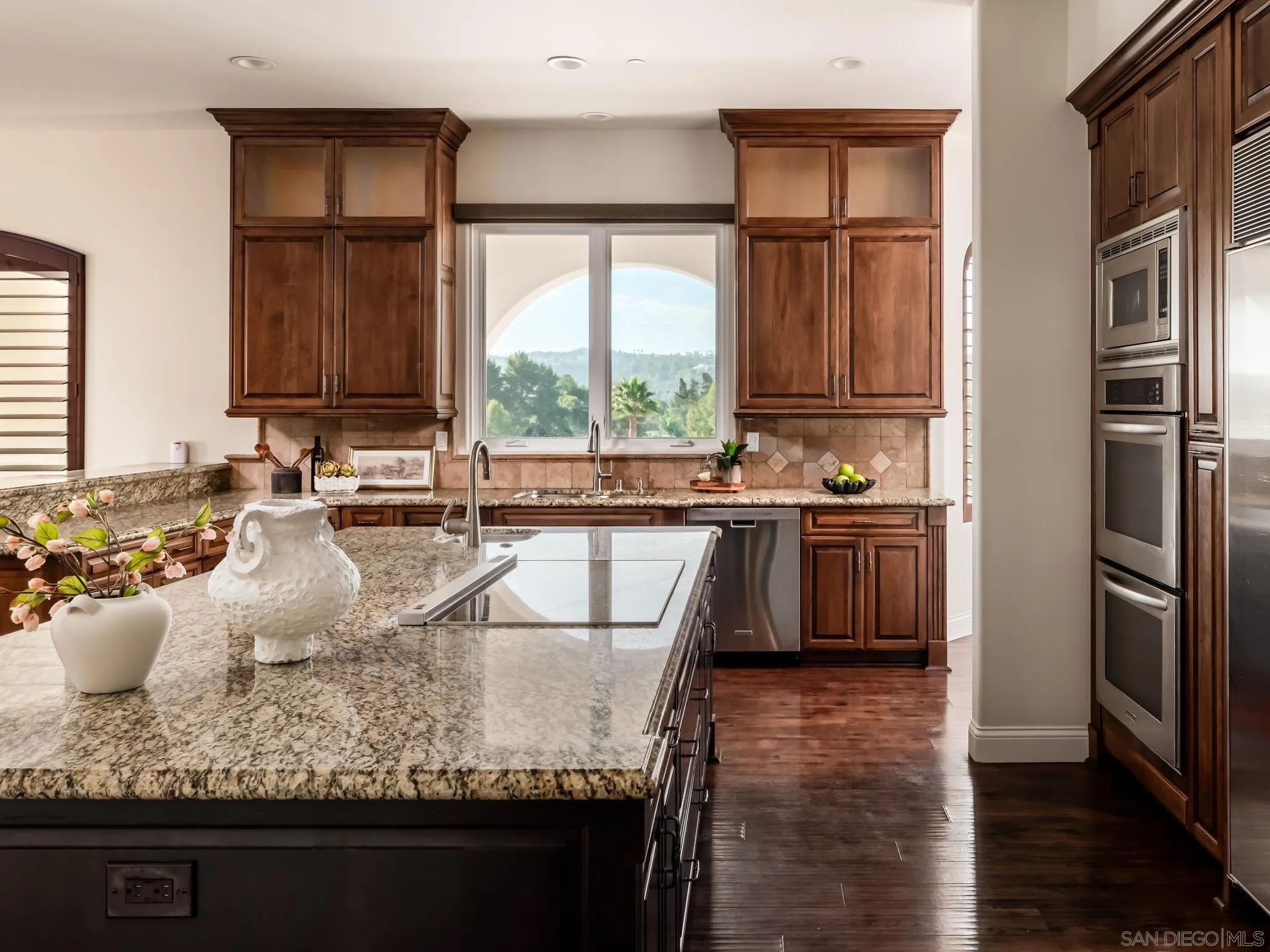 https://cdn.realtyfeed.com/cdn/127/260021061/a9162a035e72b0ab71a19f7c8e834acf.webp