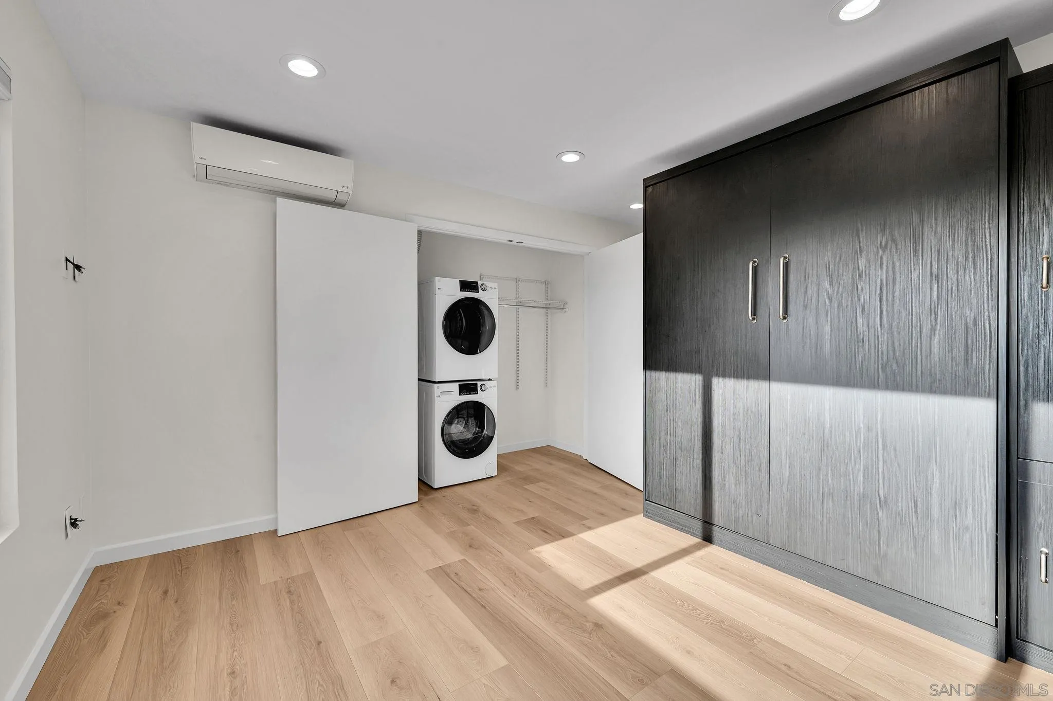 https://cdn.realtyfeed.com/cdn/127/260021062/ca2f5b26f55da87fe67a78a143541de8.webp