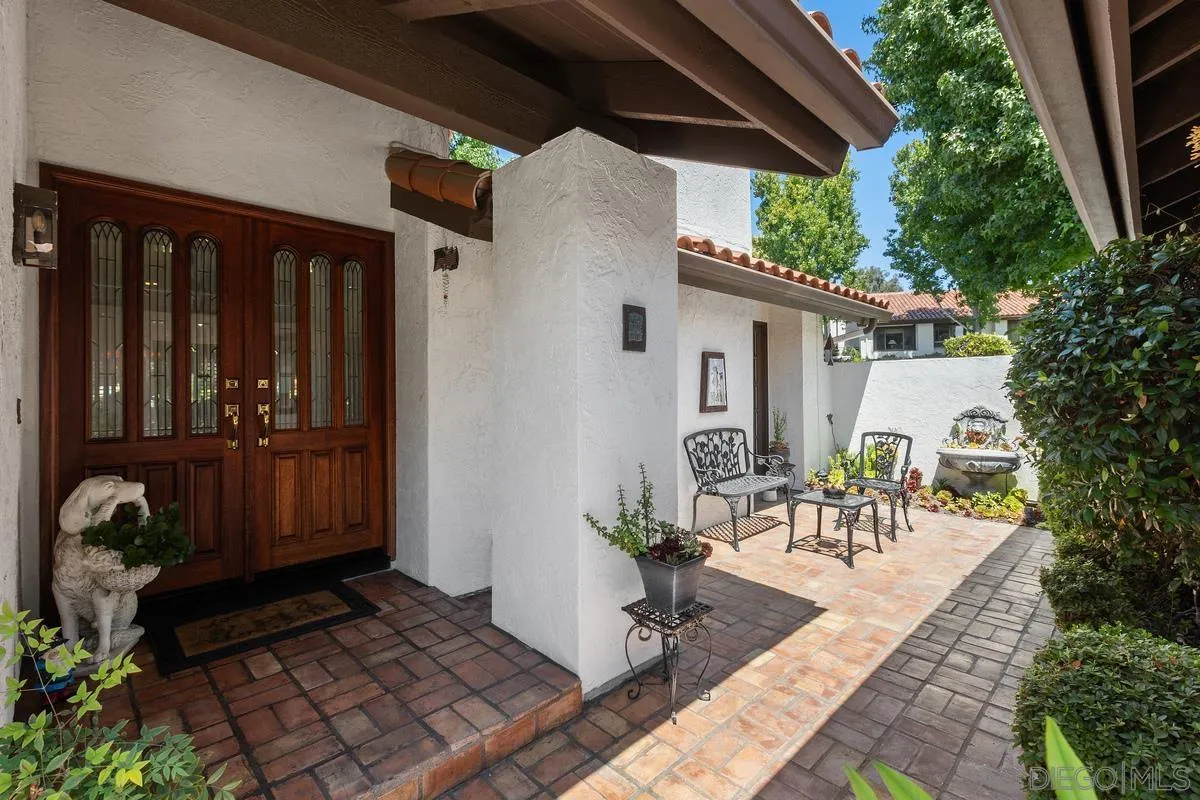 623 Camino Catalina, Solana Beach, CA 92075 - Photo 4 of 43, Solana Beach, CA