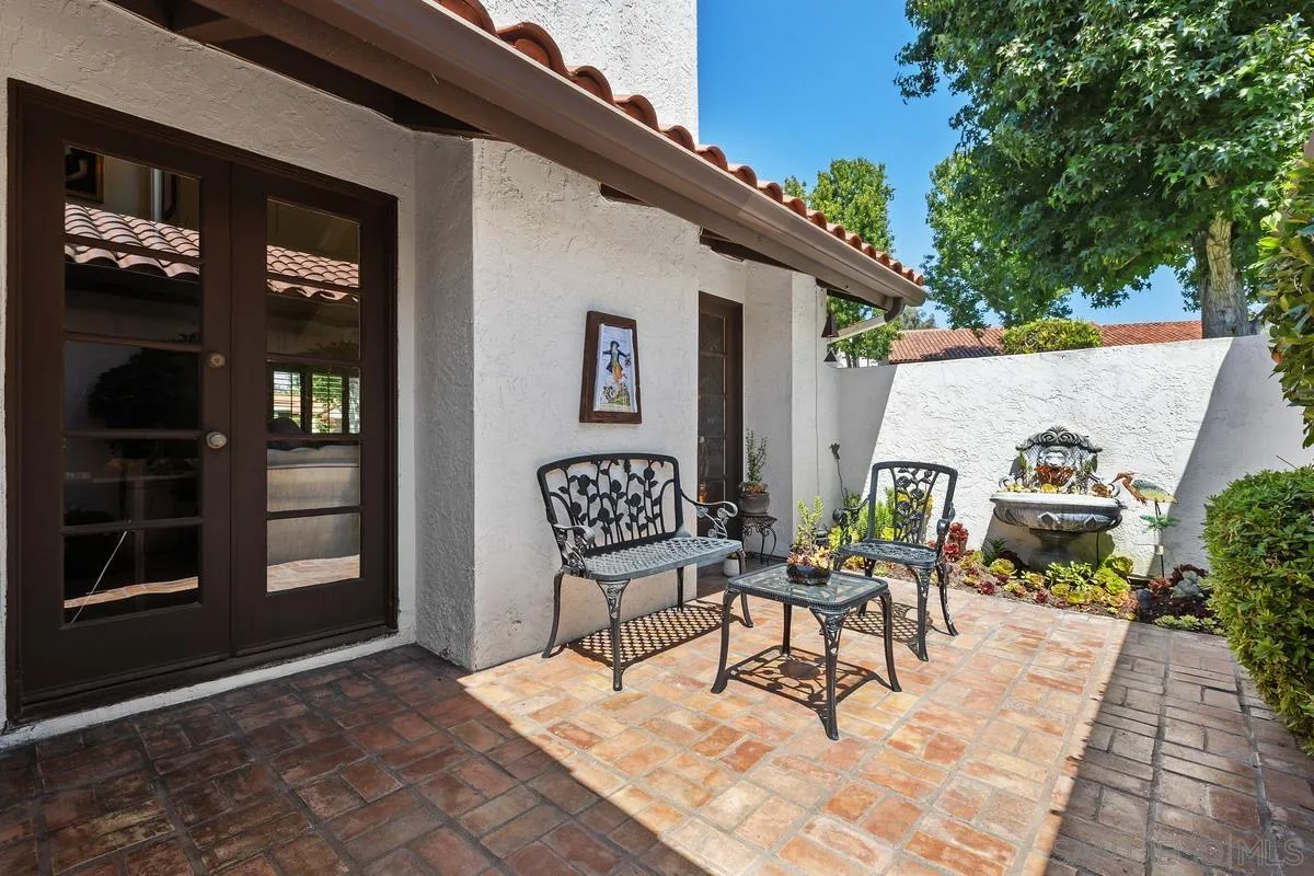 623 Camino Catalina, Solana Beach, CA 92075 - Photo 5 of 43, Solana Beach, CA