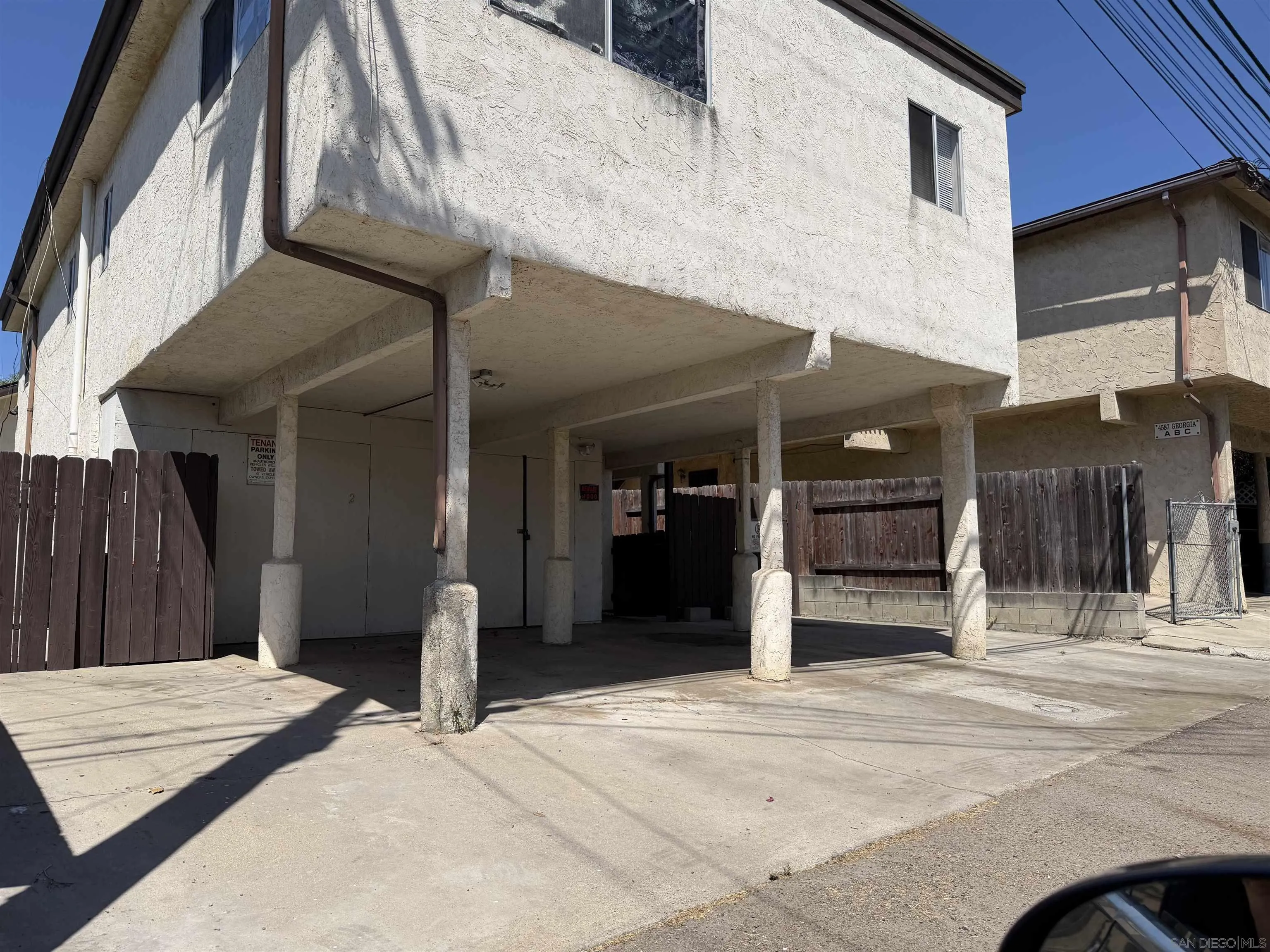 4581 Georgia Street, San Diego, CA 92116 - Photo 4 of 26, San Diego, CA