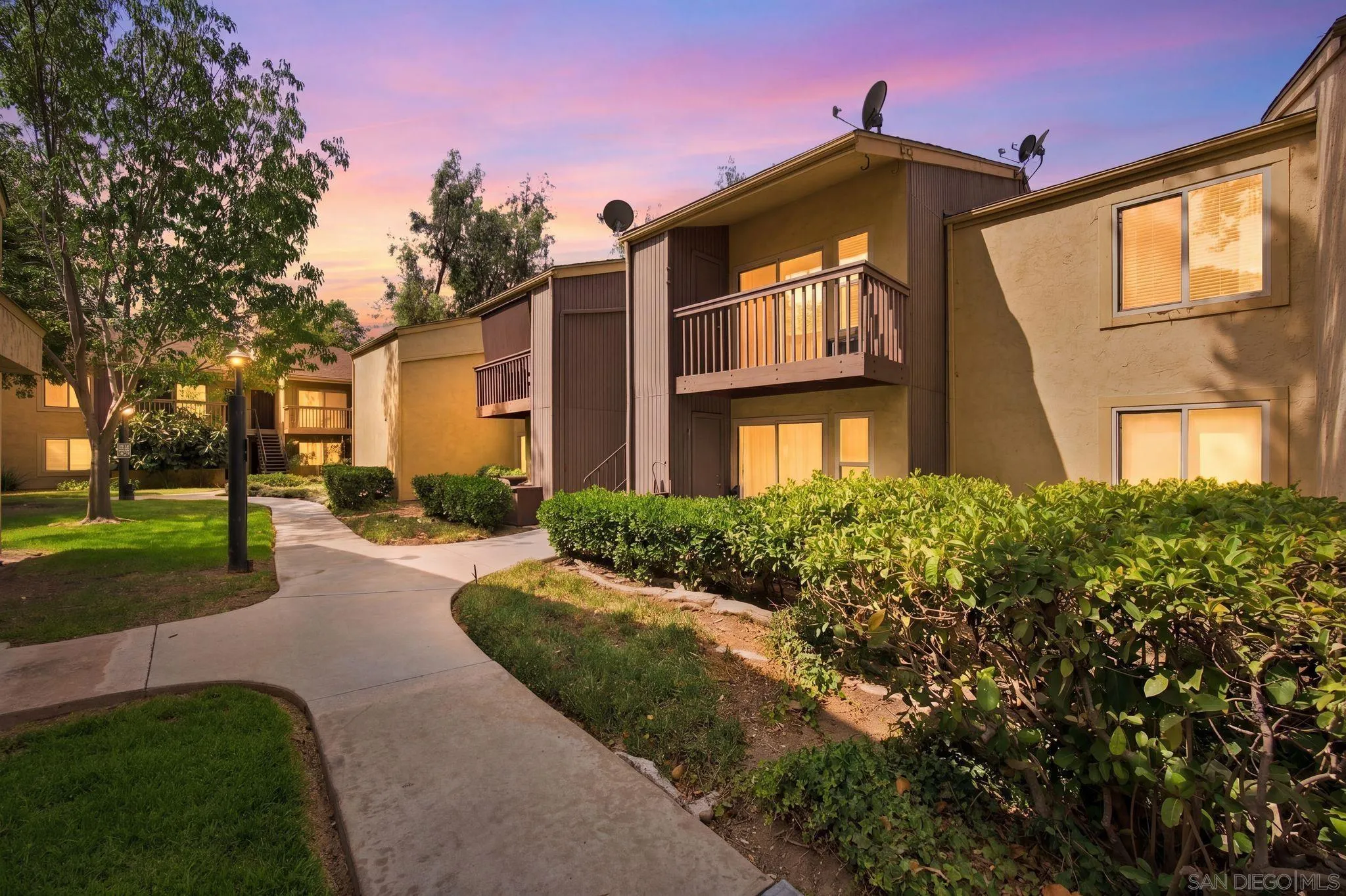 6036 Rancho Mission Rd Unit 354, San Diego, CA 92108 - Main photo, San Diego, CA