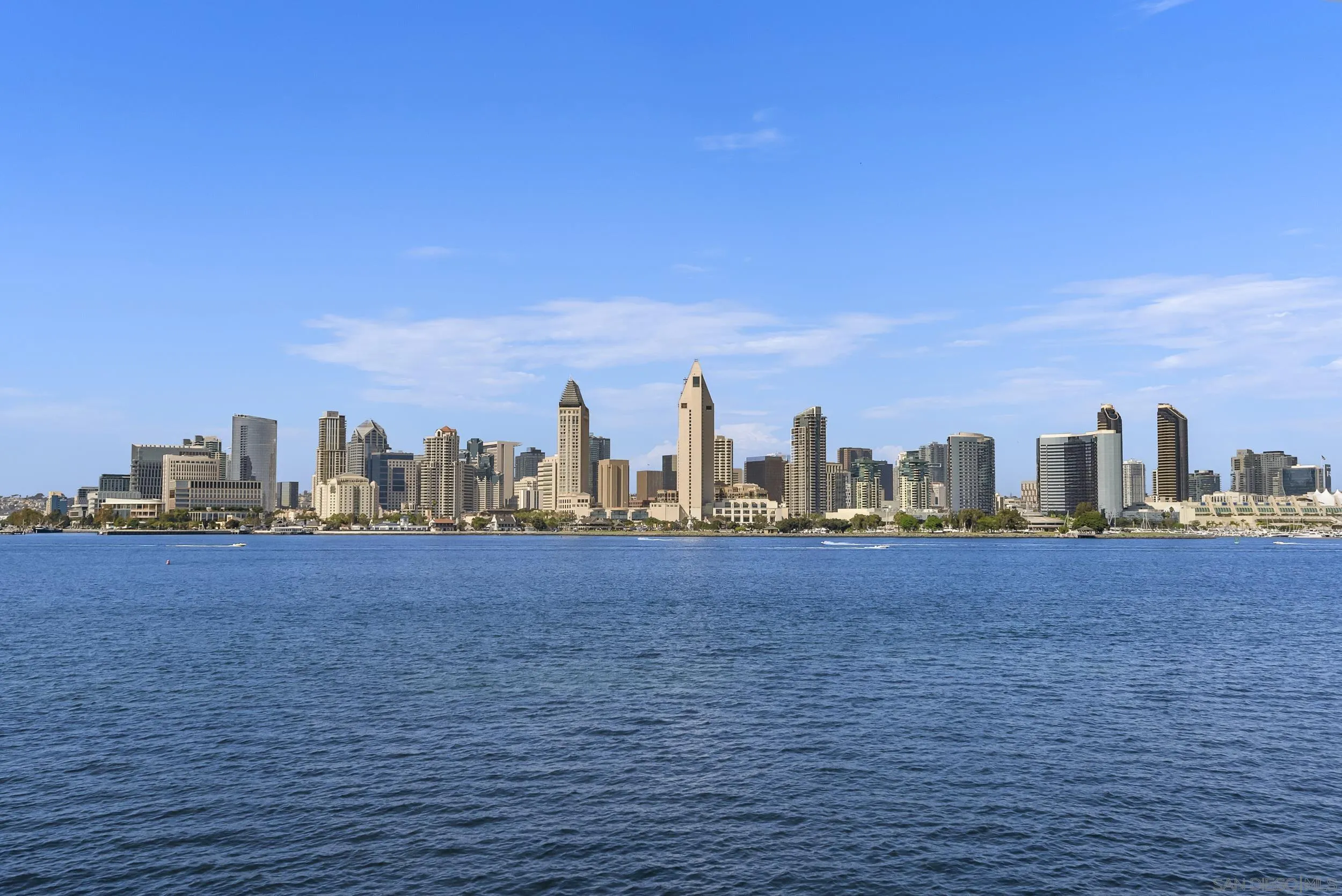 https://cdn.realtyfeed.com/cdn/127/260021074/11fa919724874c014ef9353f4cad9a45.webp