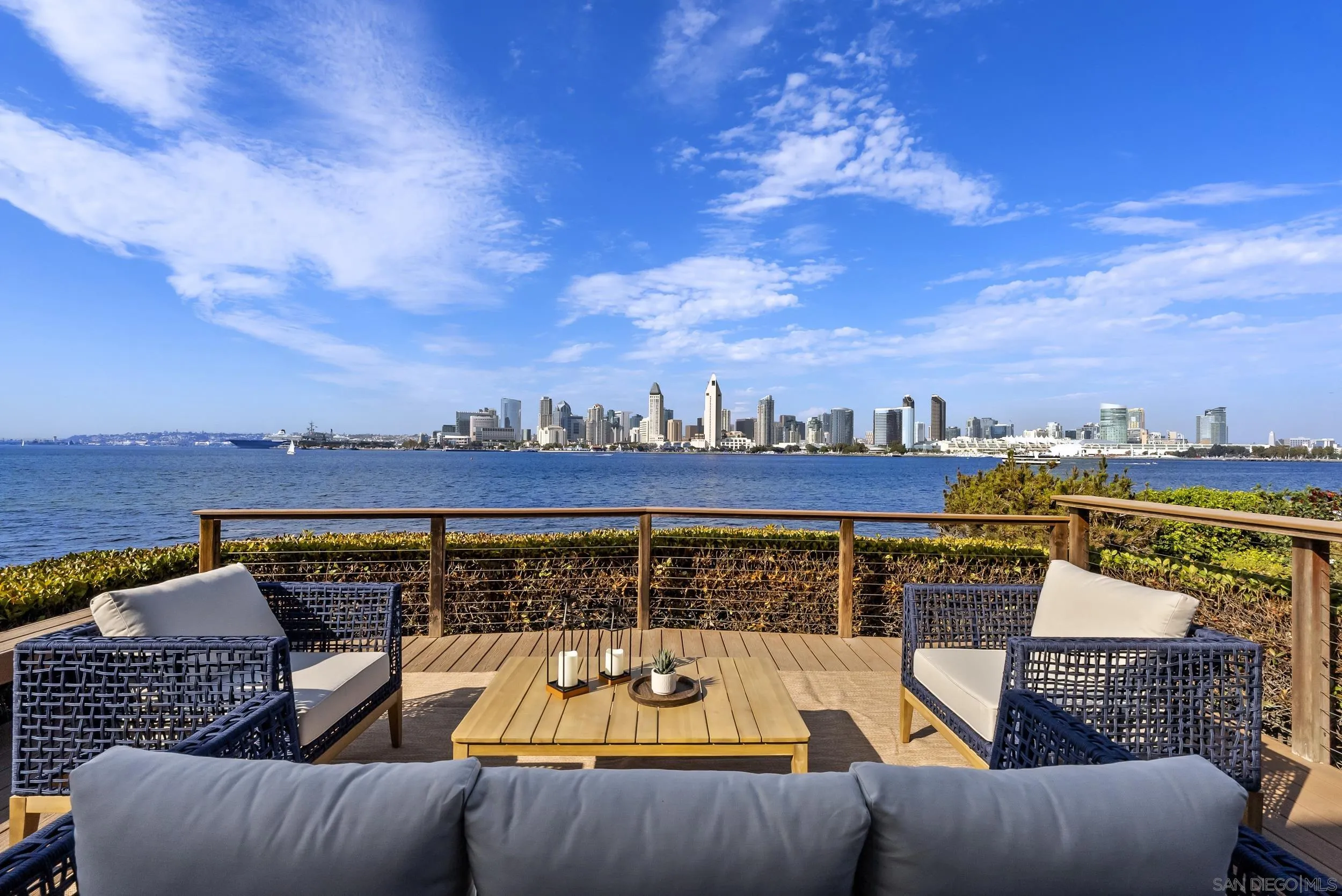 https://cdn.realtyfeed.com/cdn/127/260021074/143d0523ff70f7b9d8997d5af582a63d.webp