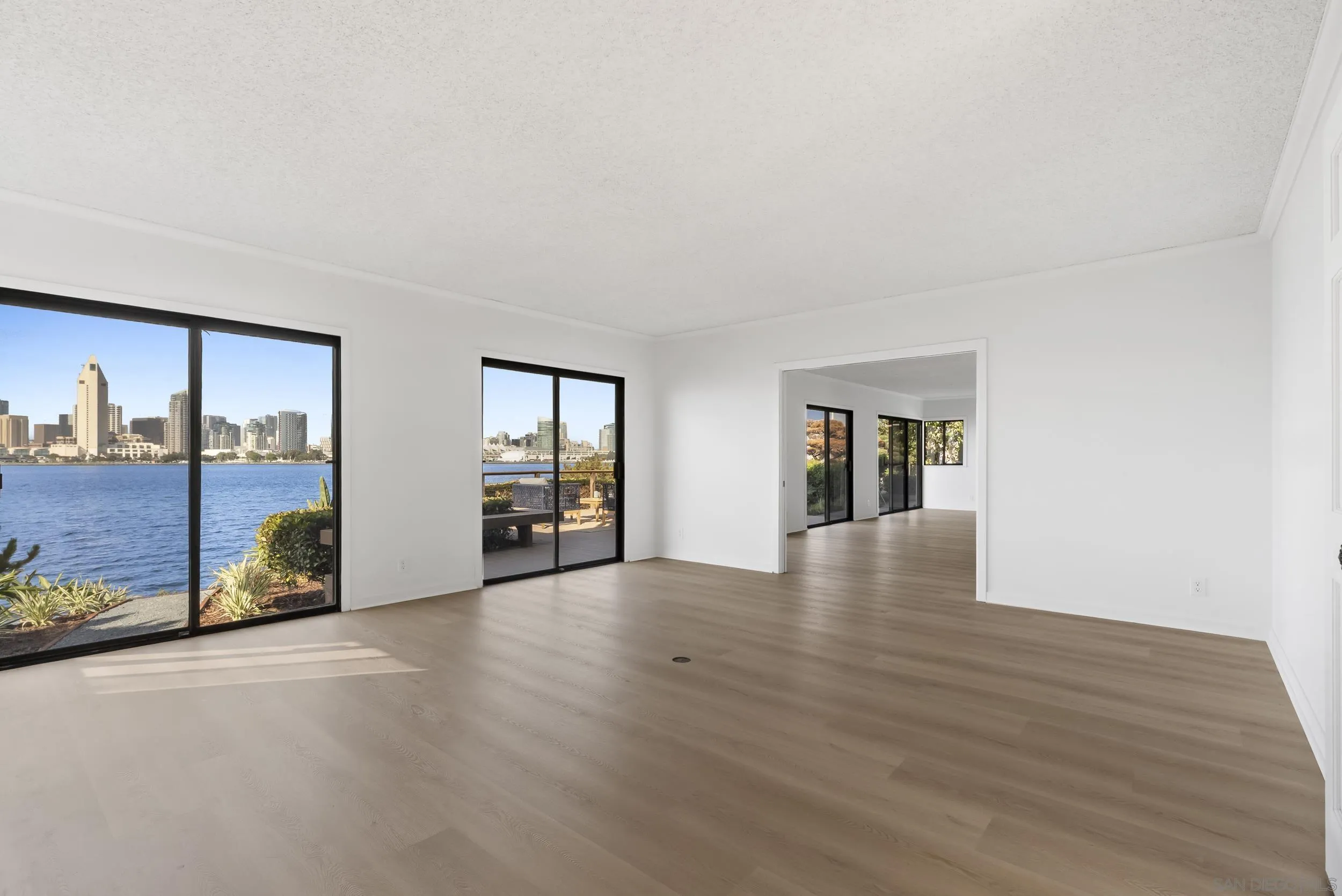 https://cdn.realtyfeed.com/cdn/127/260021074/21c95093ad49e69a3737e8a0475c9f73.webp