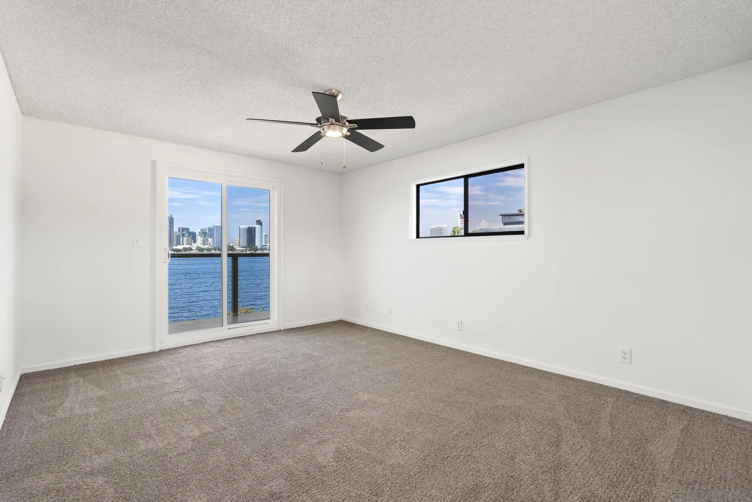 https://cdn.realtyfeed.com/cdn/127/260021074/92d95a8528f372c06d62e4147d7ce2de.webp